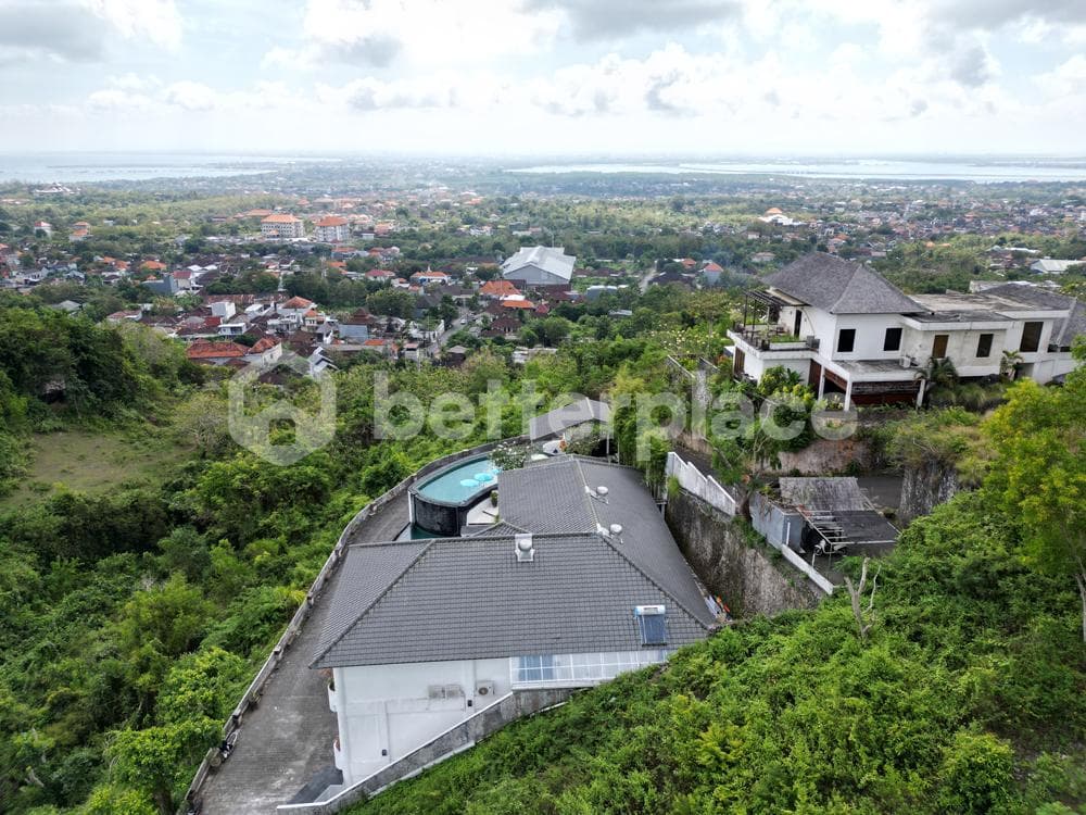 Stunning View Villa Mansion 5 Bedrooms in Ungasan – Bukit Jimbaran Very Close to GWK