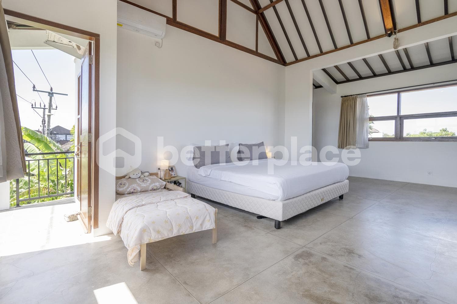 Beautiful Modern Villa Sale Leasehold 3 Bedrooms in Tumbak Bayuh – Canggu