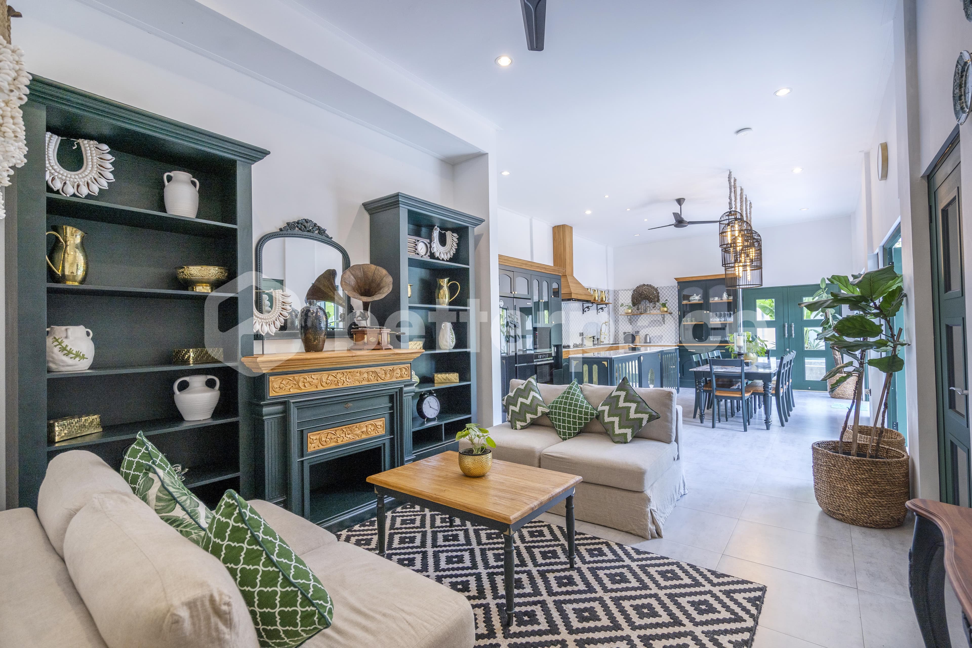 Brand New 4 Bedroom Villa in The Heart of Berawa