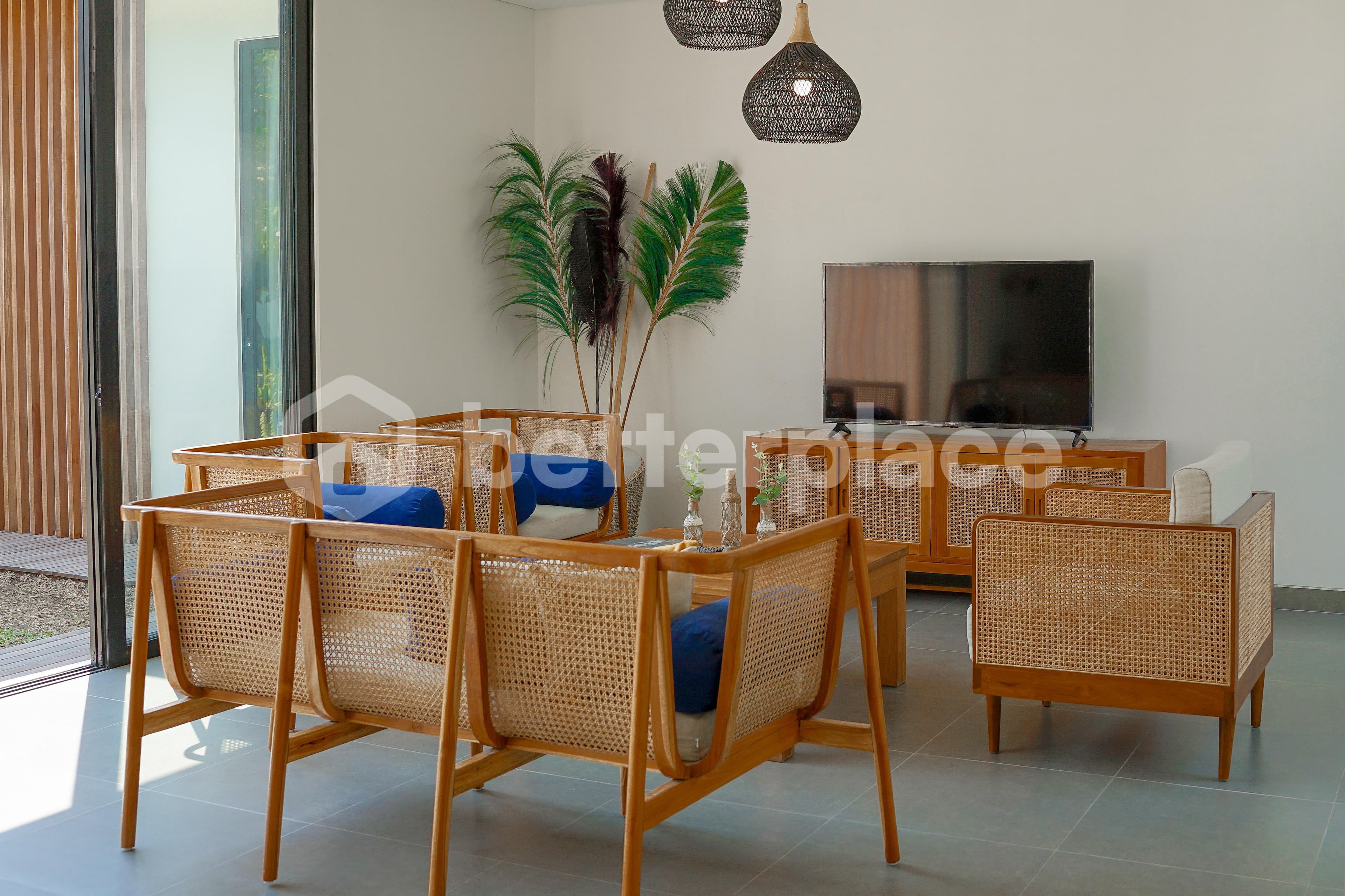 Contemporary Elegance in Babakan – Exceptional 4-Bedroom Villa with Pool