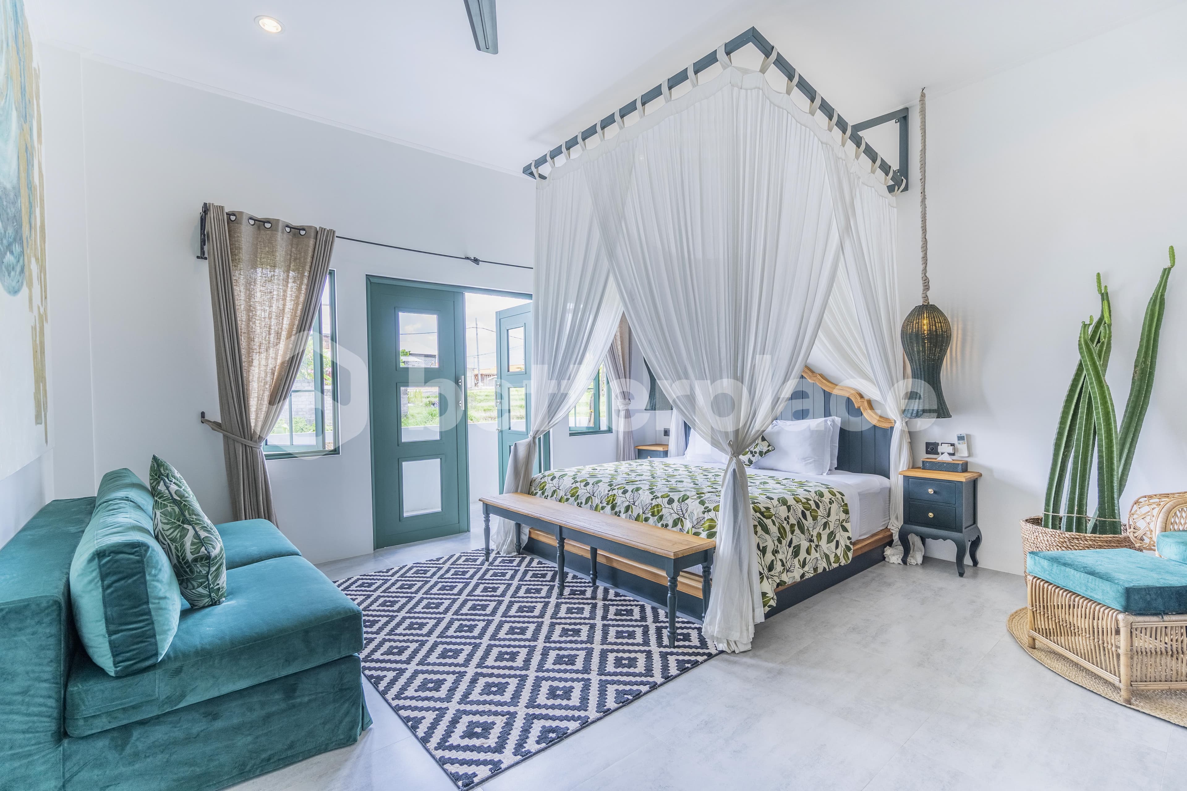 Brand New 4 Bedroom Villa in The Heart of Berawa