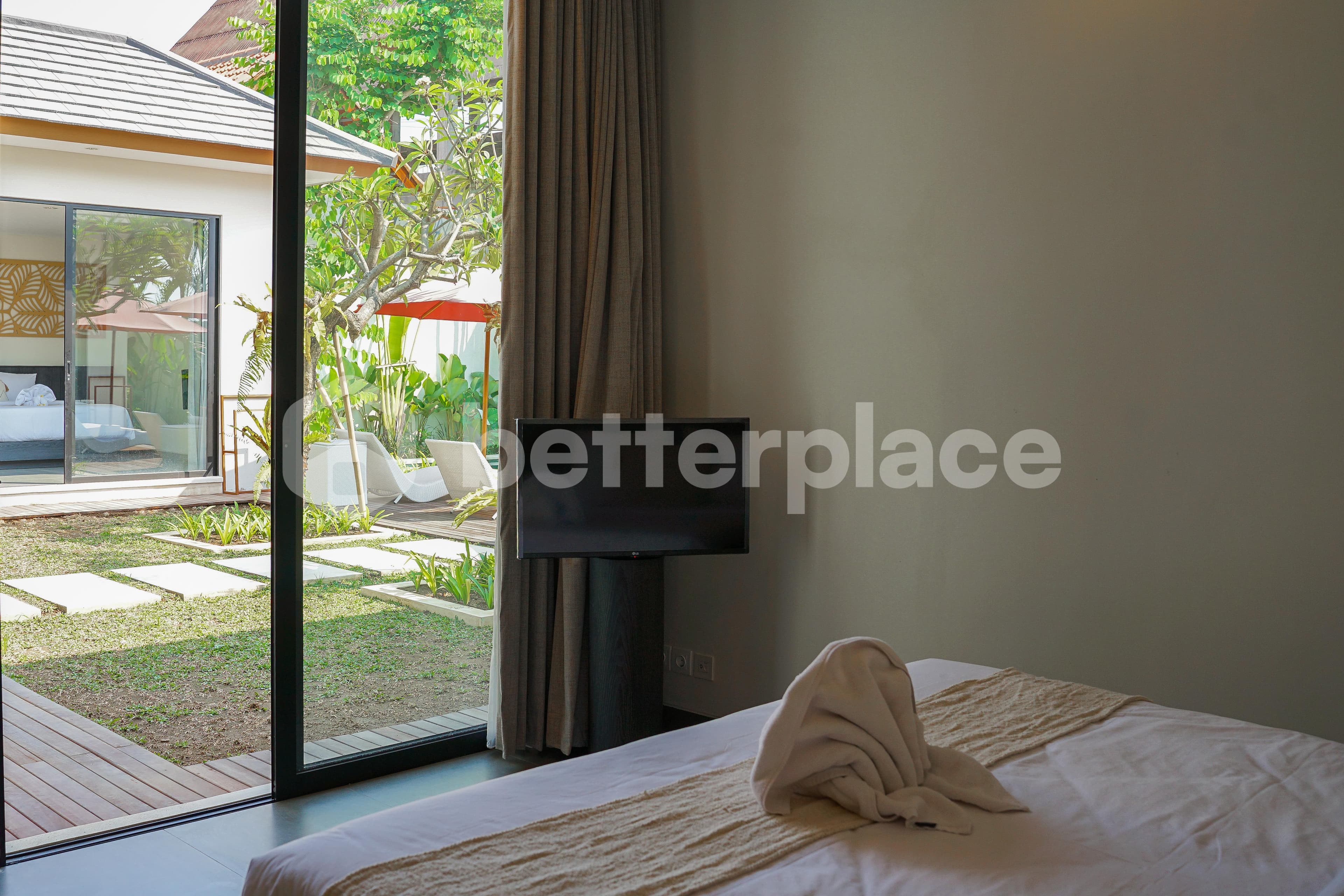 Contemporary Elegance in Babakan – Exceptional 4-Bedroom Villa with Pool