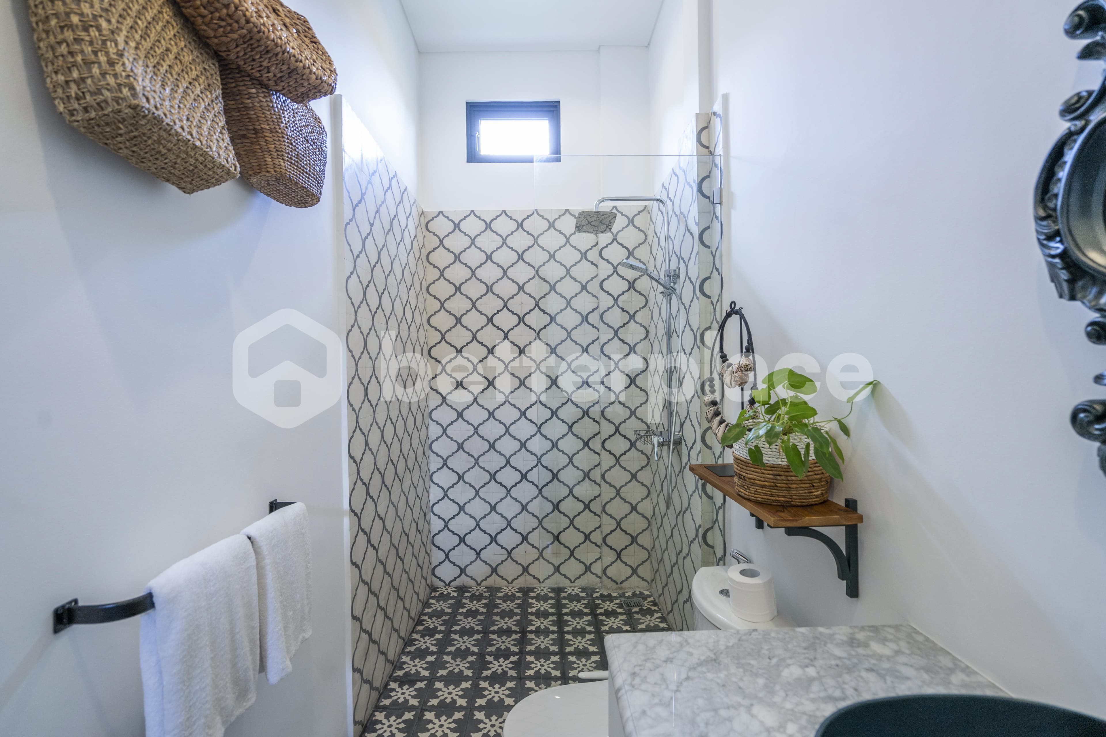 Brand New 4 Bedroom Villa in The Heart of Berawa