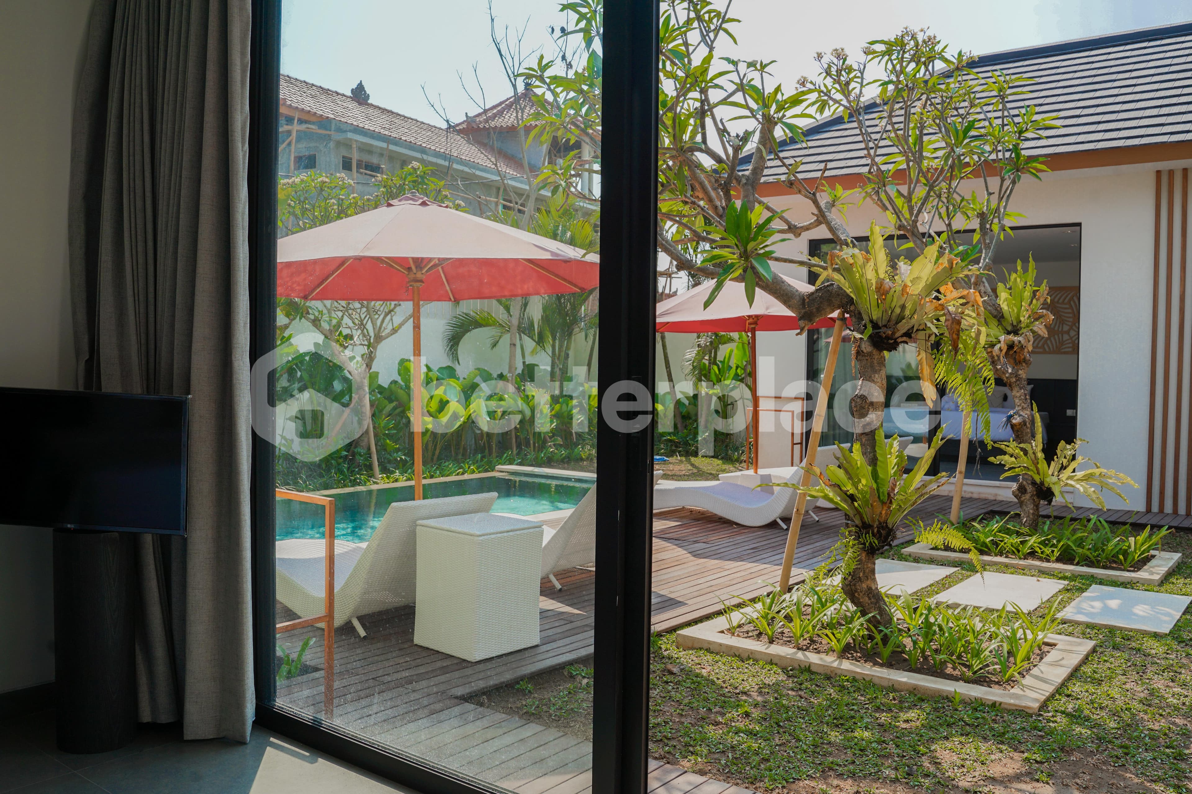 Contemporary Elegance in Babakan – Exceptional 4-Bedroom Villa with Pool