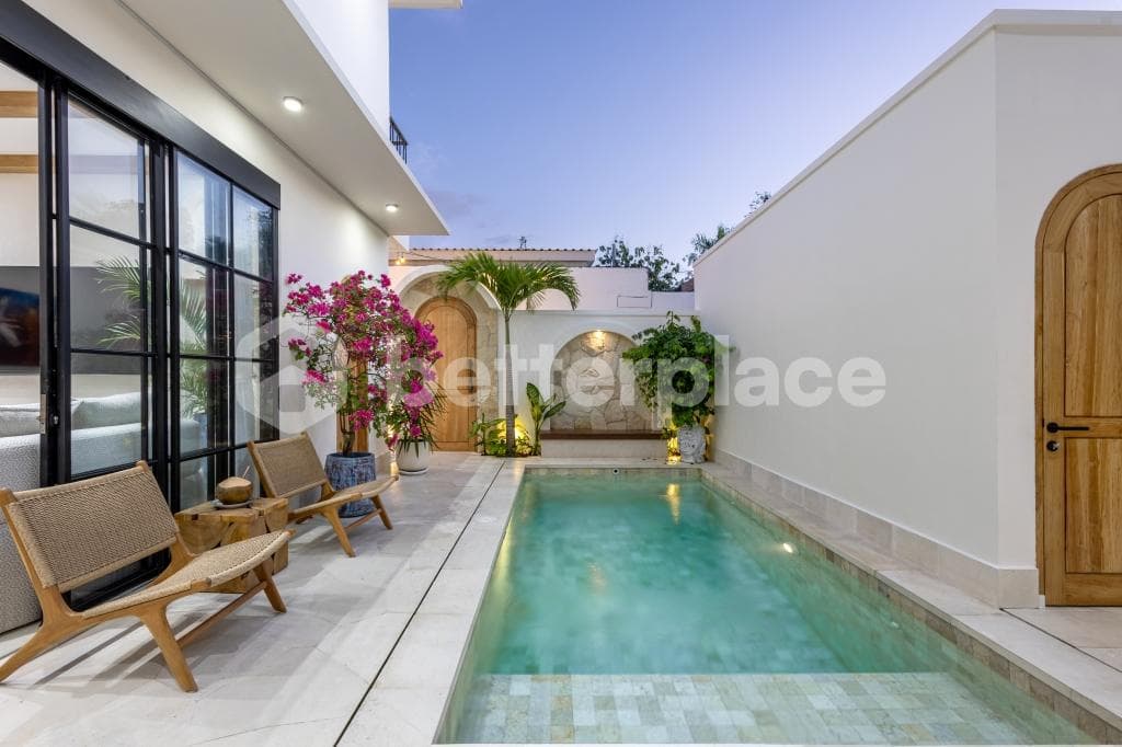 A Smart Entry into Bali Luxury Living – High-End Three-Bedroom Villa in the Prestigious Bukit Balangan Area