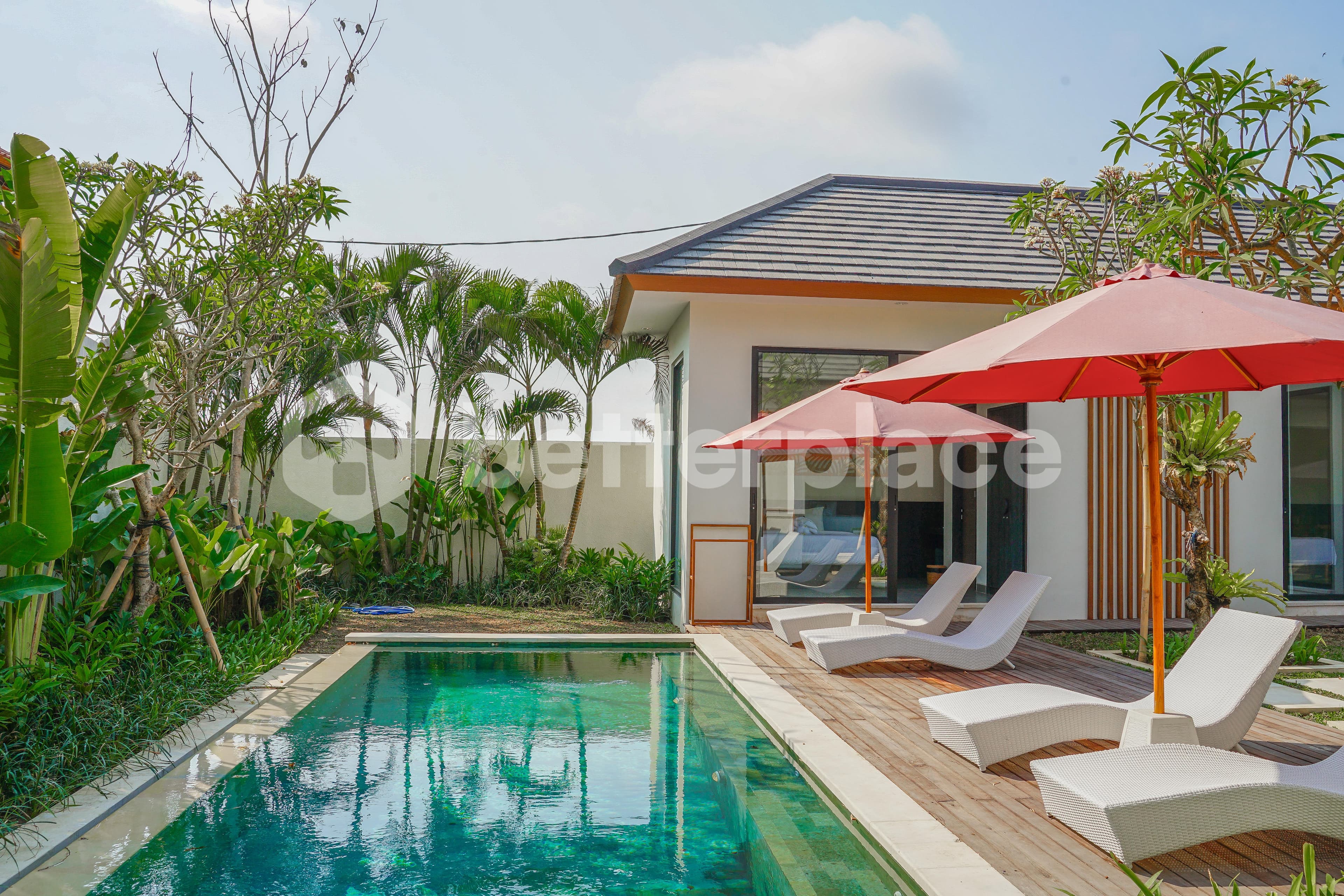 Contemporary Elegance in Babakan – Exceptional 4-Bedroom Villa with Pool