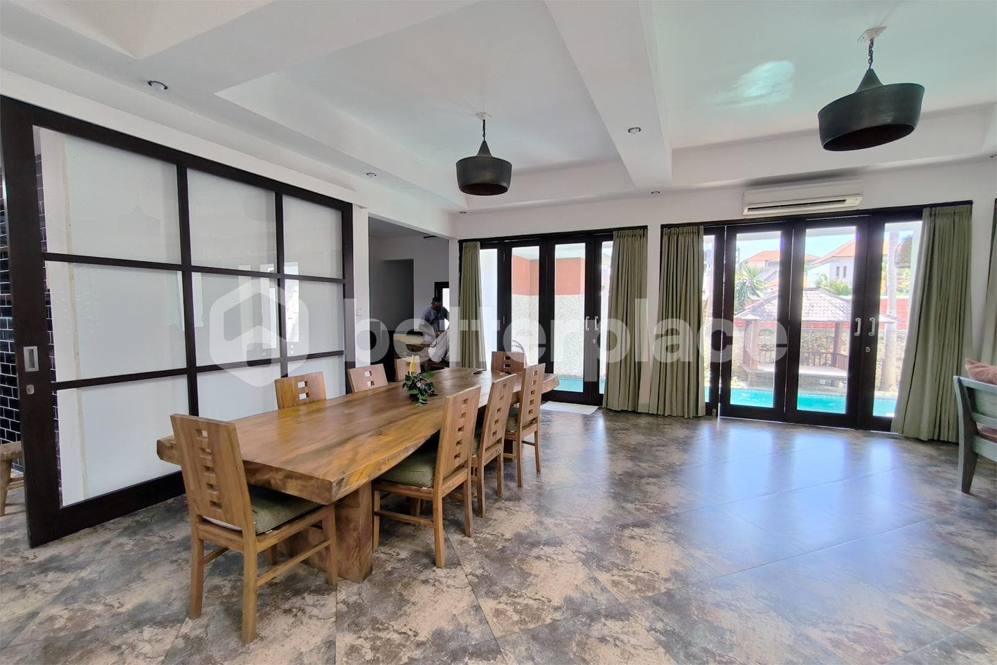Modern Majesty: Umalas Leasehold Villa Offering Unrivaled Luxury Living