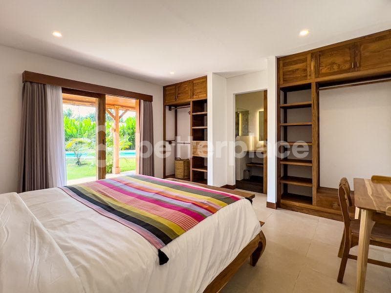 Stunning 3 Bedroom Villa in Kedungung, A Few Minutes to the Beach