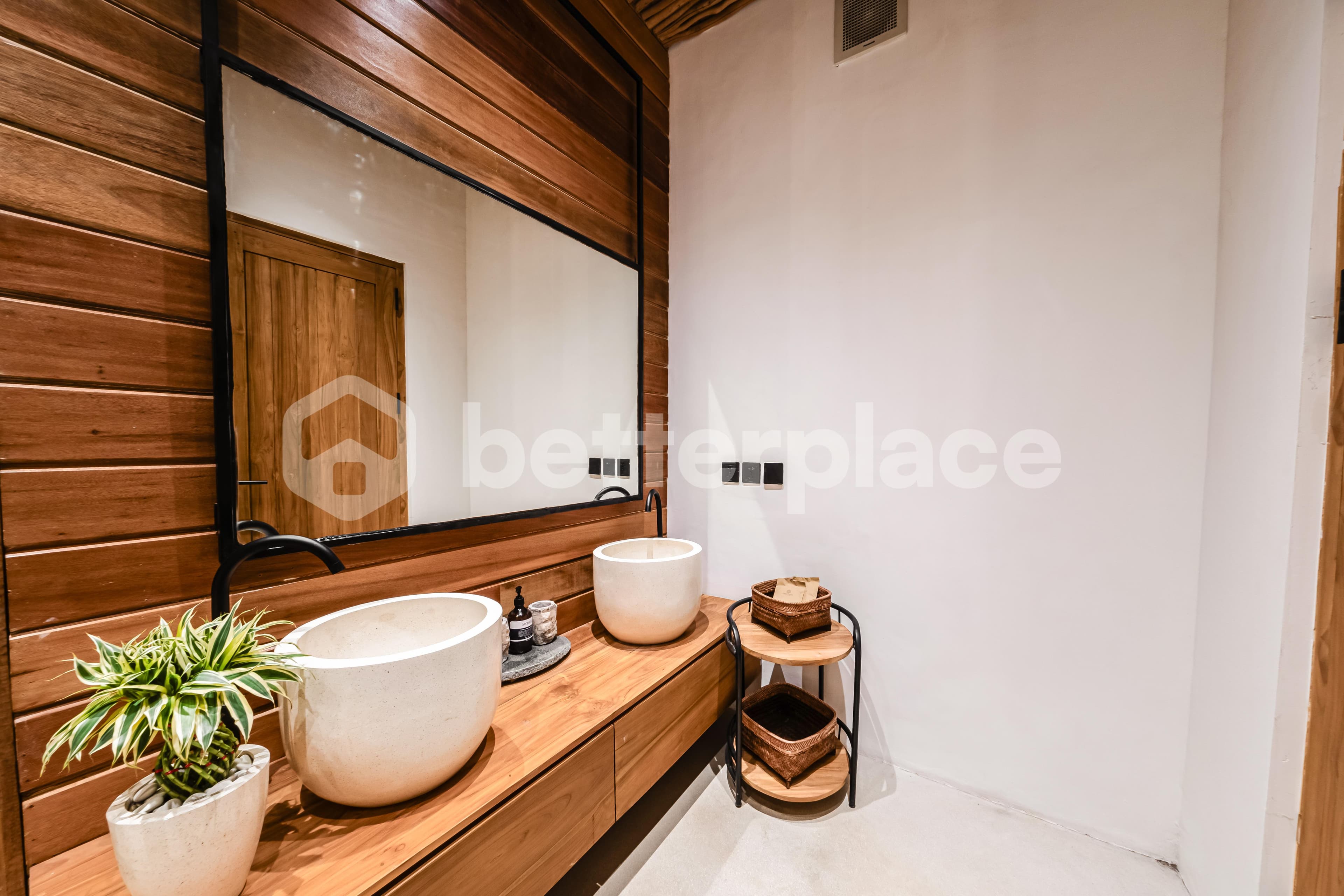 Modern Tropical 1-Bedroom Leasehold Villa in Sayan, Ubud