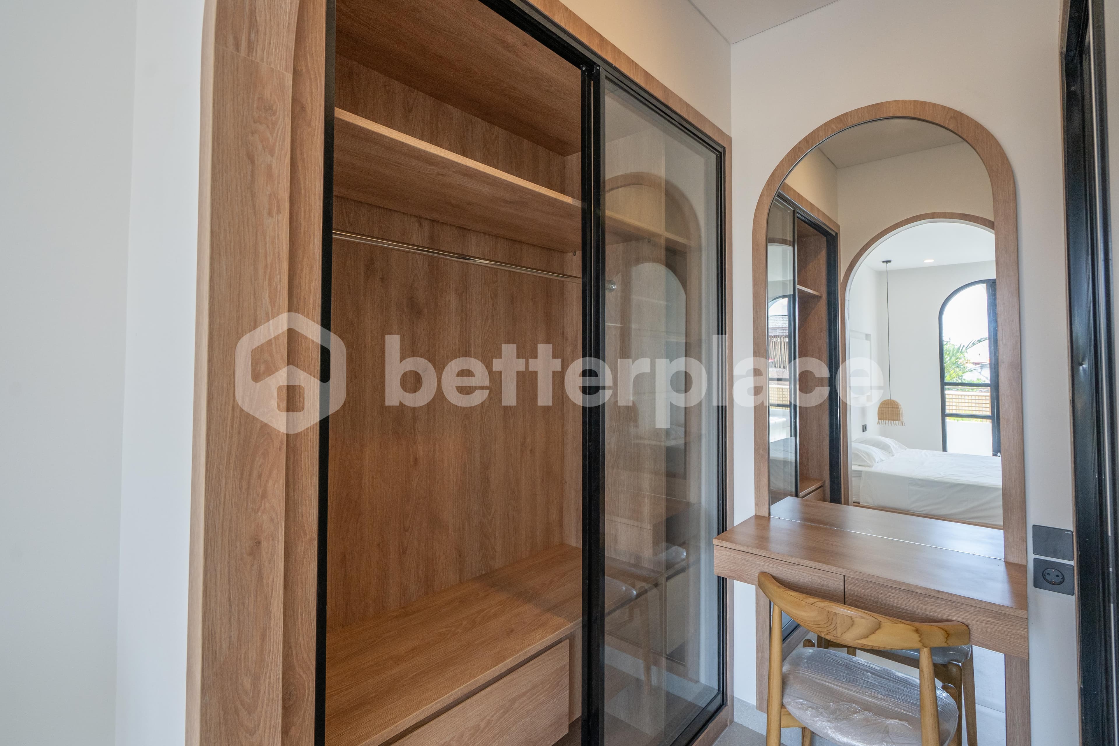 Modern Luxury Oasis, 3 Bedroom Villa in Umalas, A Great Investment Opportunity