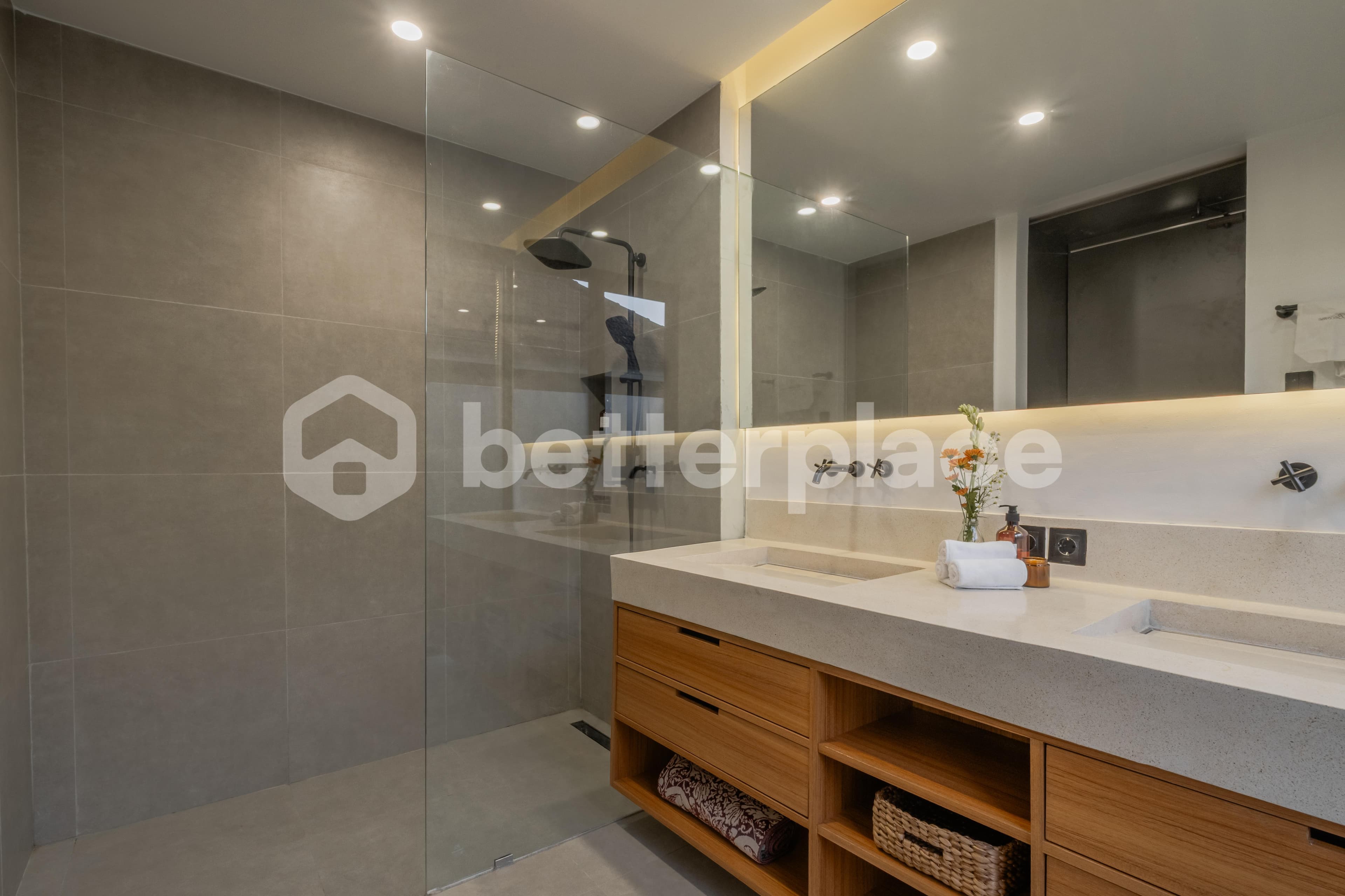 Modern Forest Edge 3 Bedroom Villa in Pejeng – Ubud, A Great Investment Opportunity