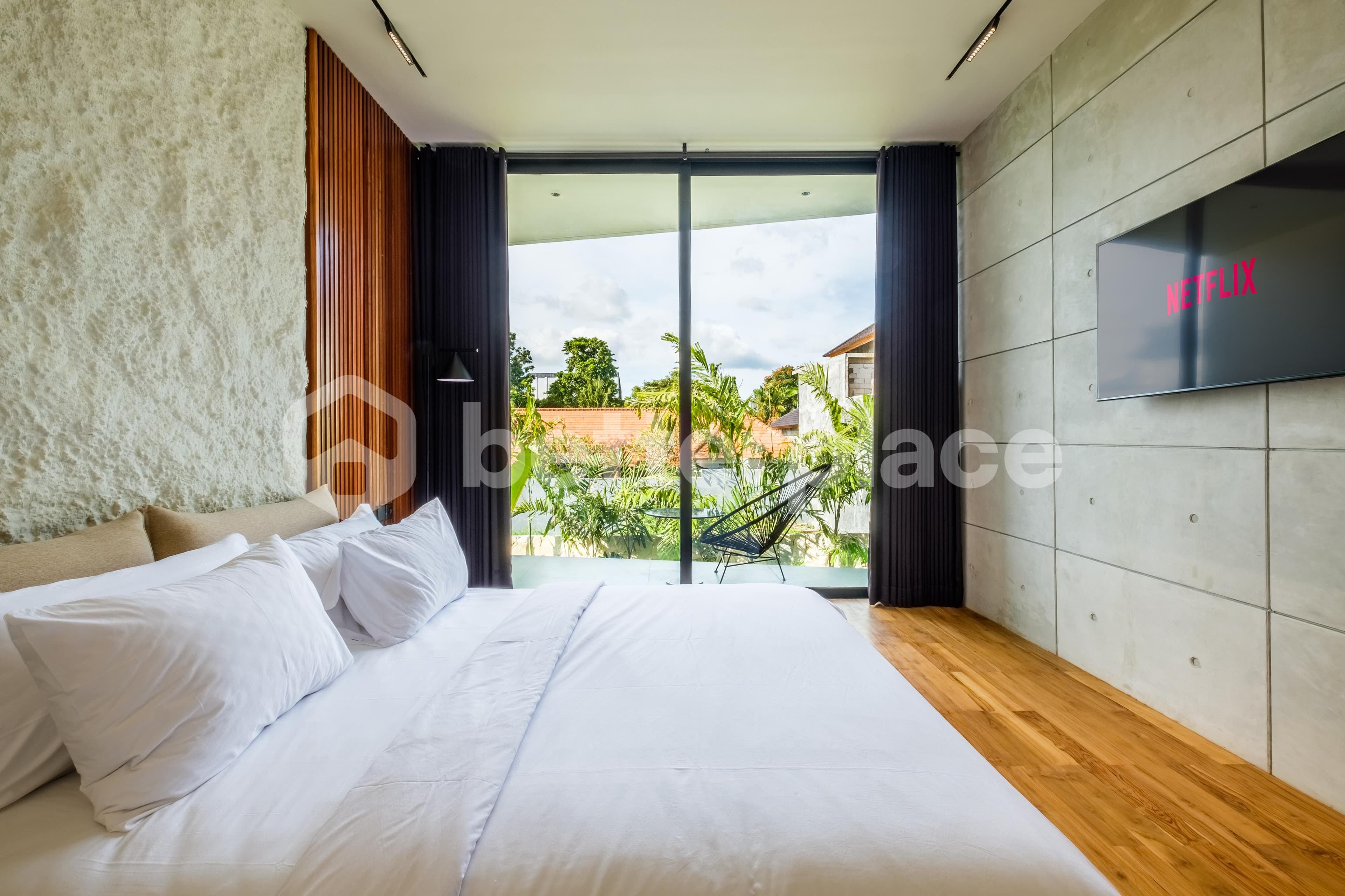 Luxury 3 Bedroom Villa in Berawa, Perfect Location with Exceptional ROI Potential