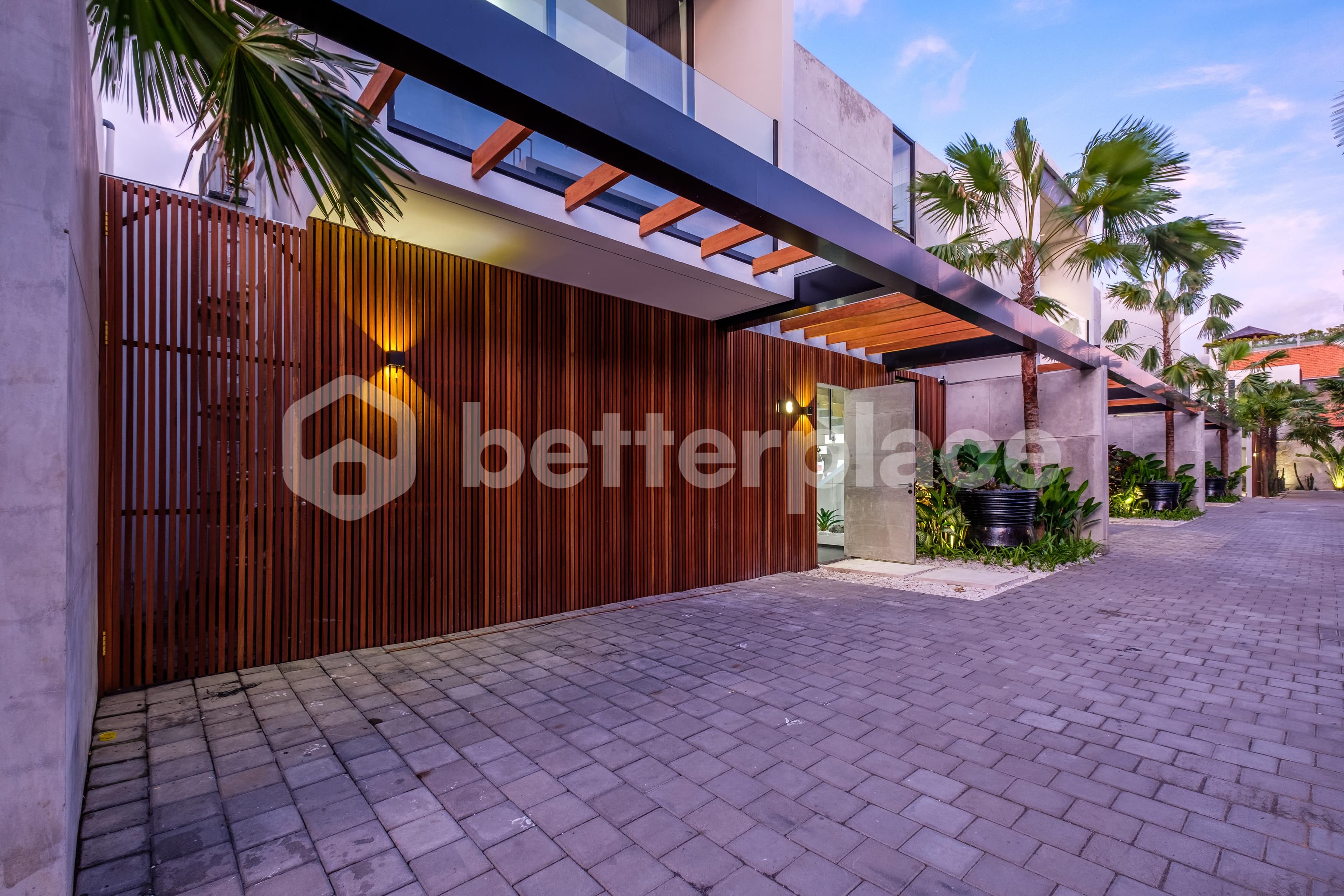 Luxury 3 Bedroom Villa in Berawa, Perfect Location with Exceptional ROI Potential