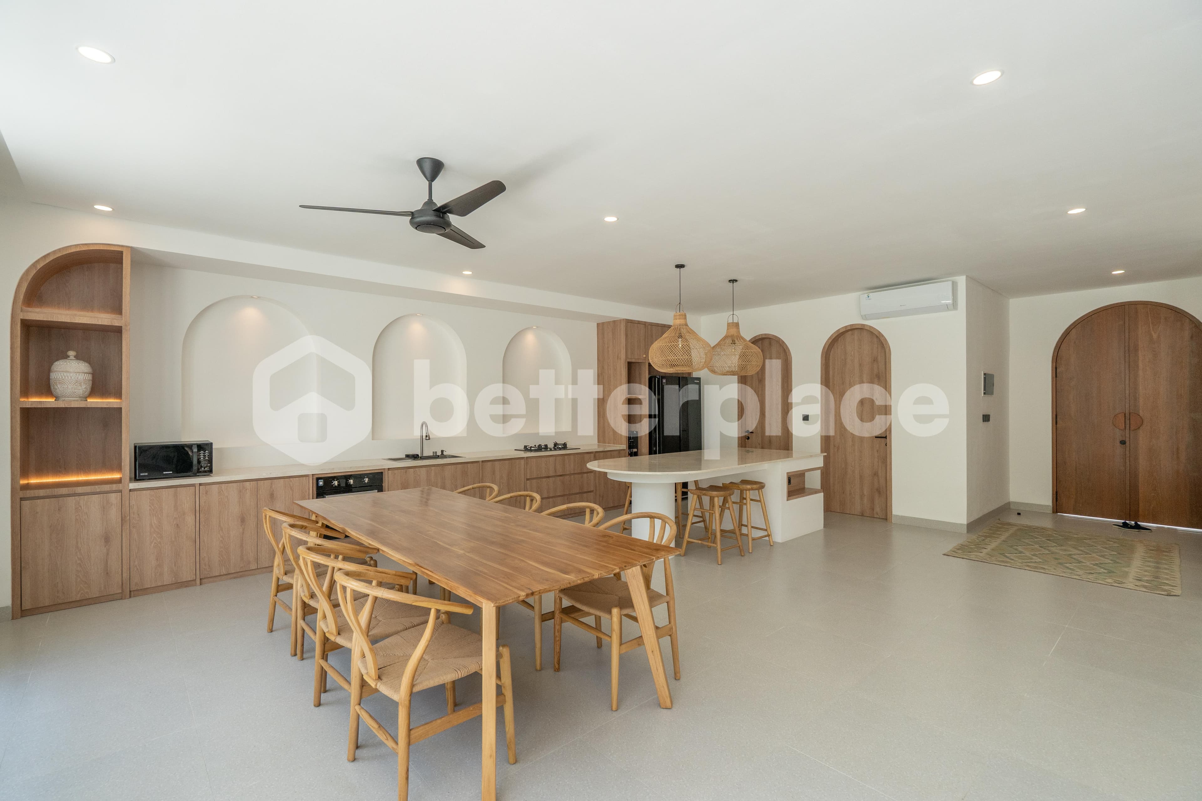 Modern Luxury Oasis, 3 Bedroom Villa in Umalas, A Great Investment Opportunity