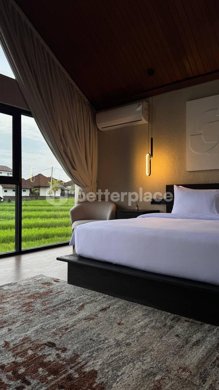 Modern Balinese Bliss, Spacious 1 Bedroom Loft Townhouse in Serene Babakan, Canggu