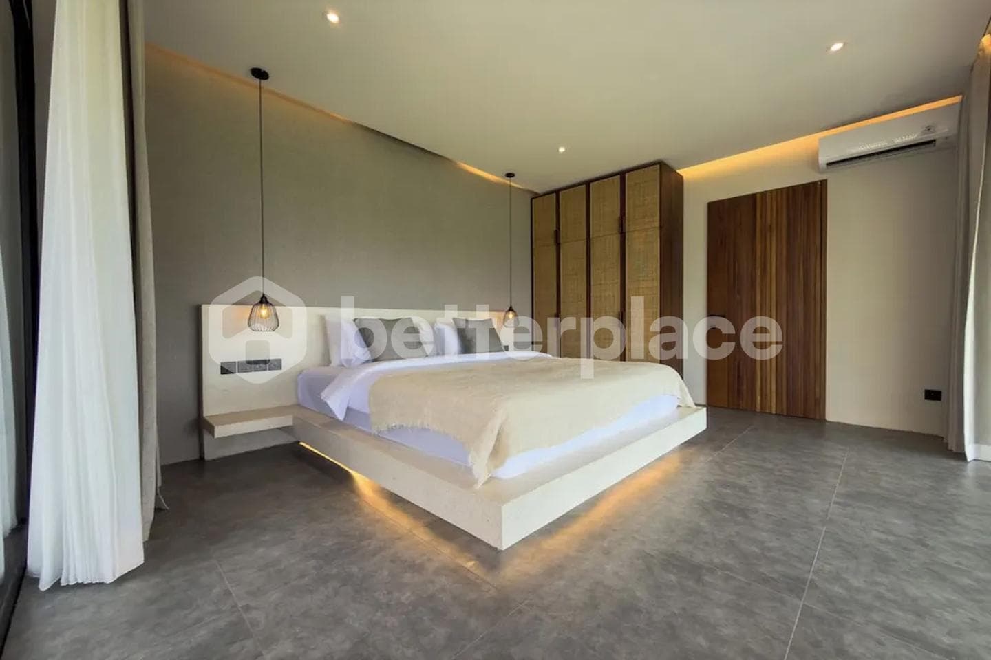 Premium Canggu 4-Bed Villa with Private Pool, Rooftop Oasis, and Uninterrupted Rice Field and Ocean Views in a Highly Sought-After Location