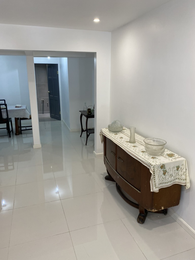 Stunning Villa Split into multiple Apartments For Sale In Spanish Town Jamacia