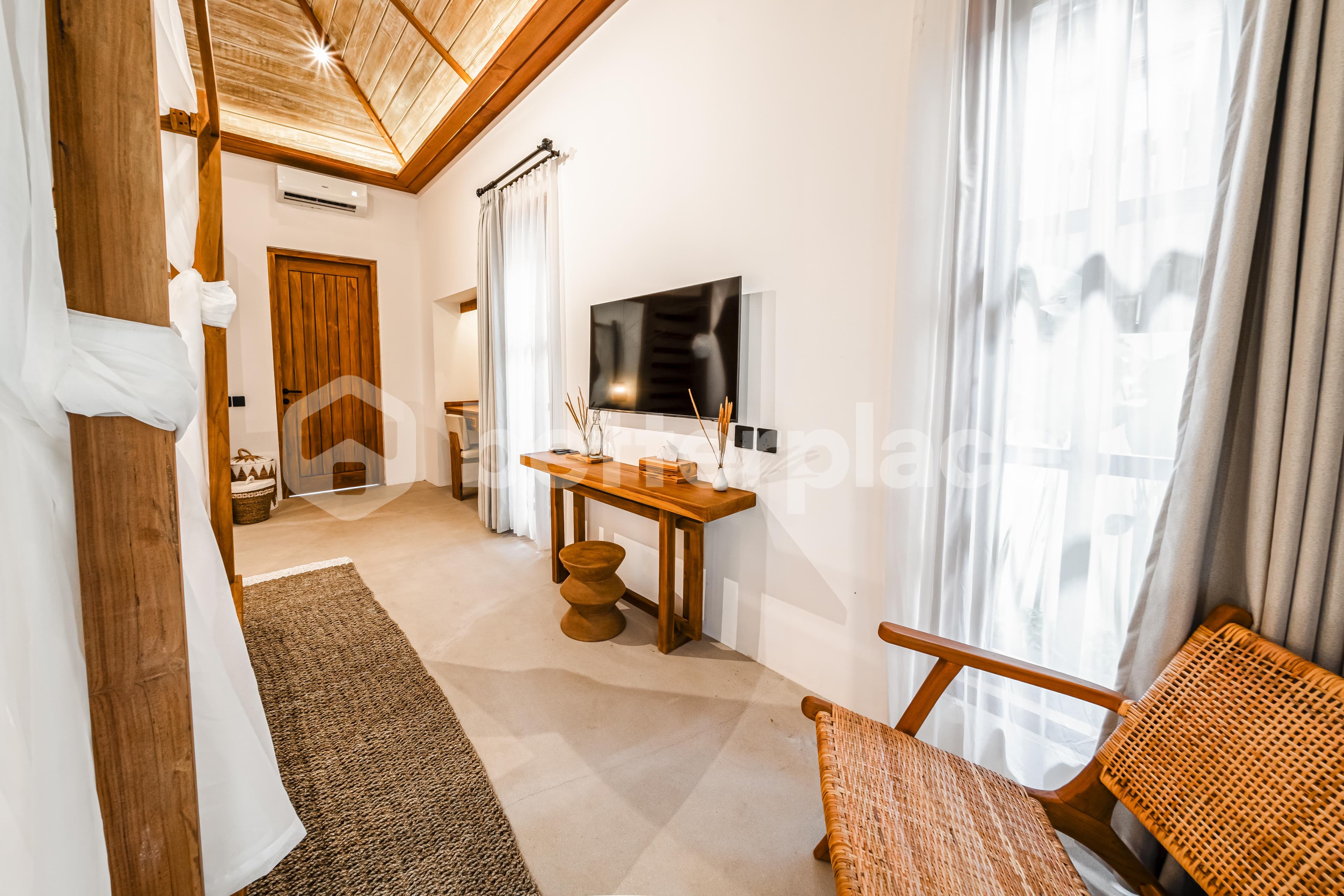 Modern Tropical 1-Bedroom Leasehold Villa in Sayan, Ubud