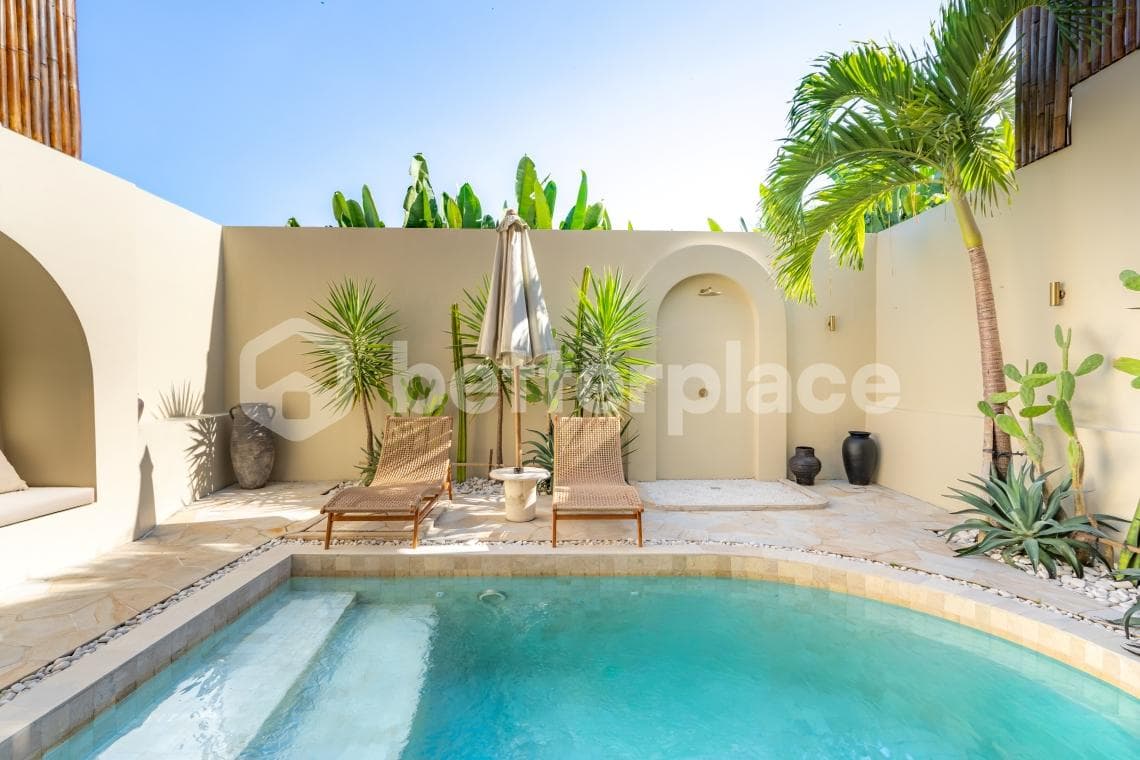 Modern Tropical Villa in Canggu Pererenan 2 Bedrooms with Prime Investment Potential