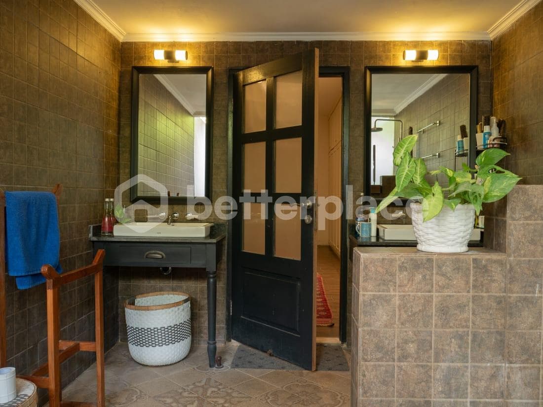 Exclusive Leasehold Villa: 3-Bedroom Balinese Gem Minutes from Nyanyi Beach