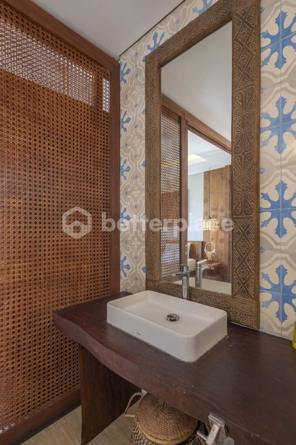 Sayan Serenity Furnished 2BR Villa with Enclosed Living
