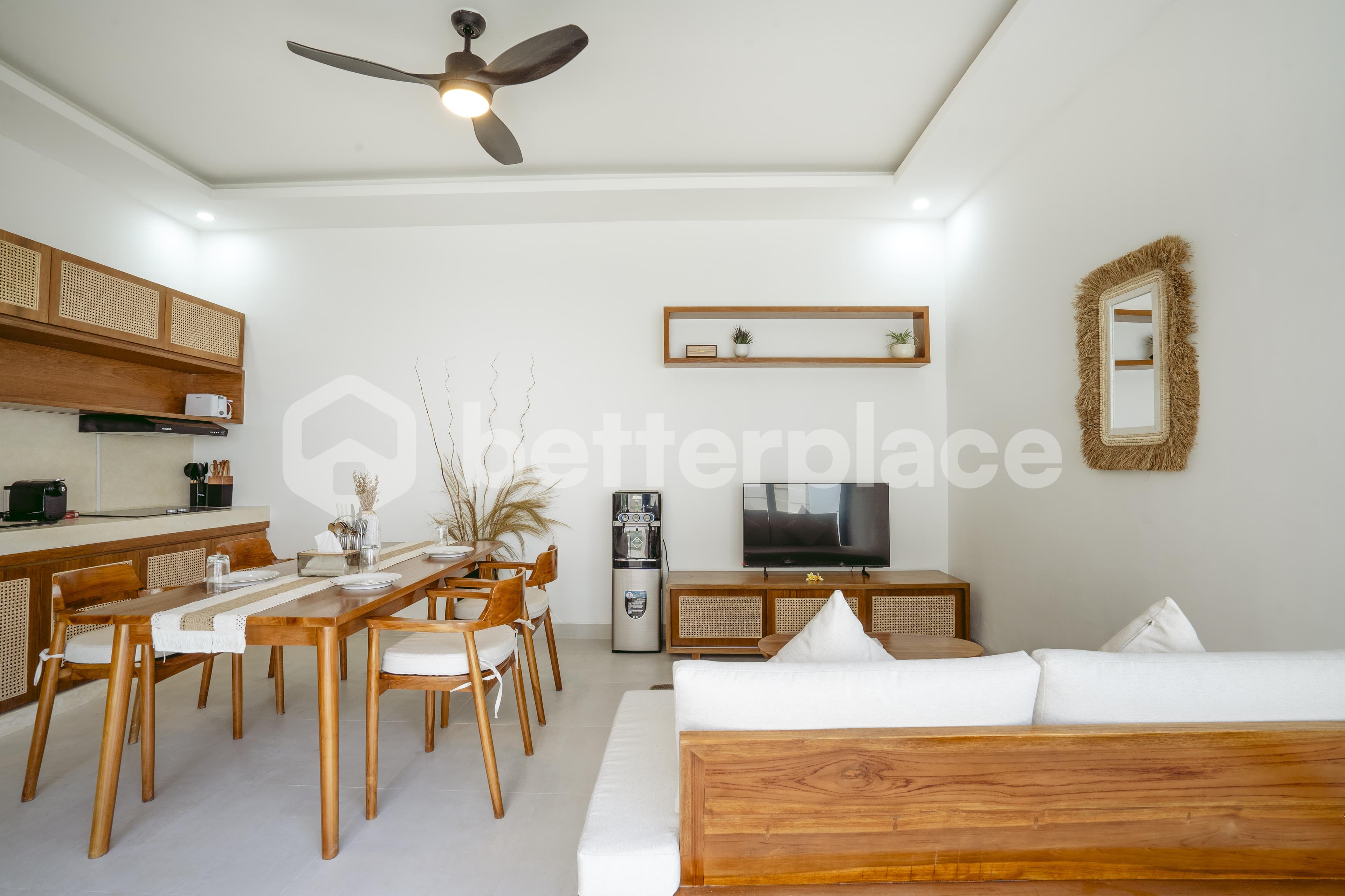 Modern Tropical 2 Bedroom Villa in Seminyak, A Prime Investment Opportunity