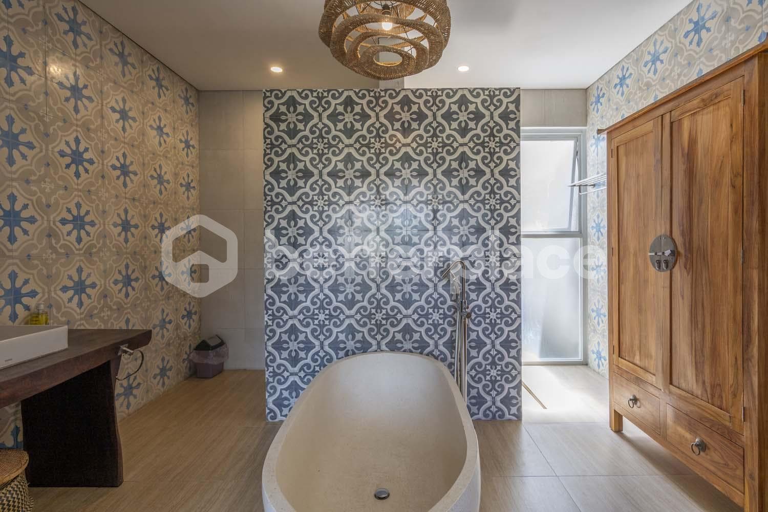 Sayan Serenity Furnished 2BR Villa with Enclosed Living