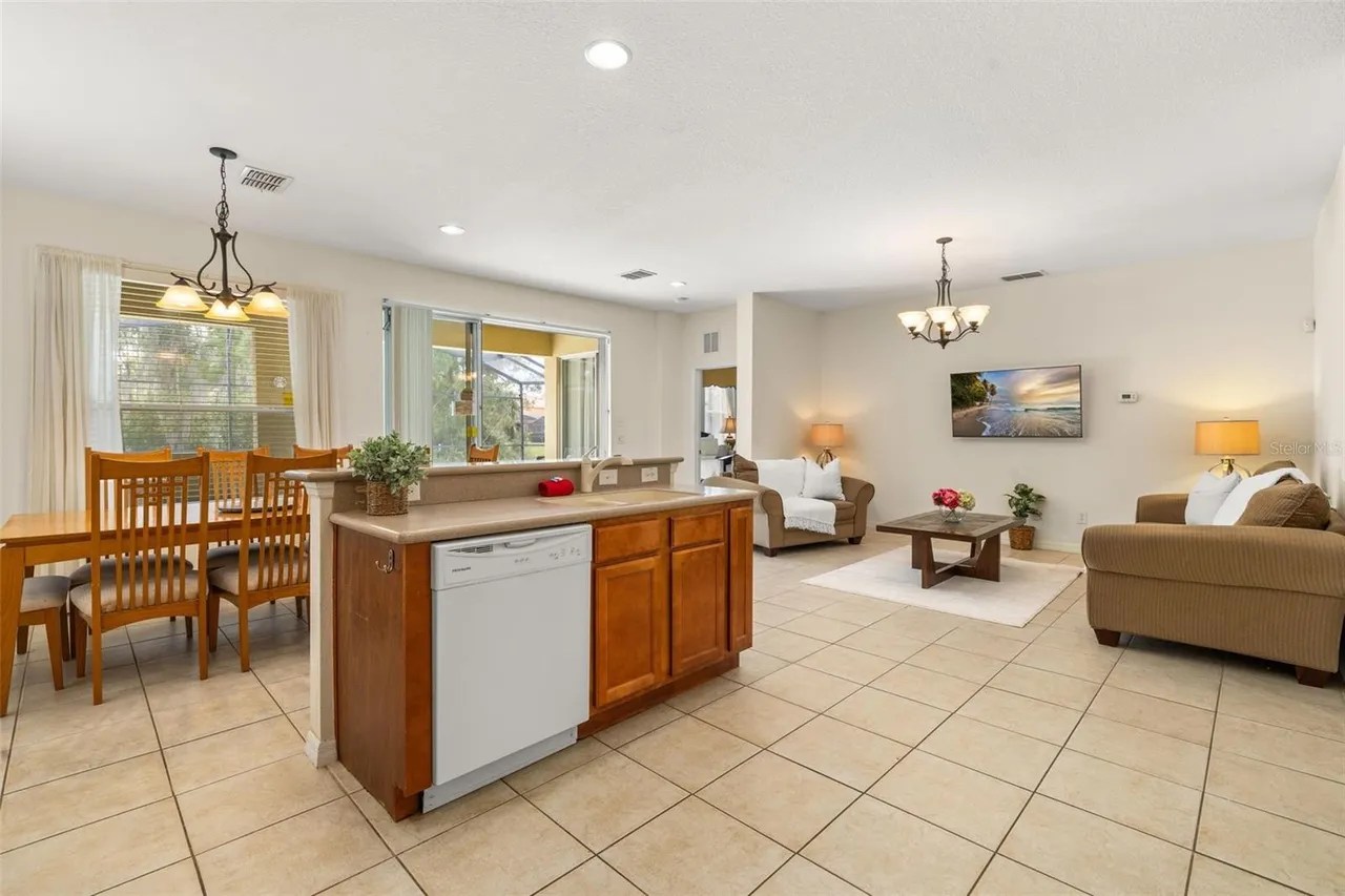 Stunning 5 Bed Villa For Sale In Davenport Florida USA