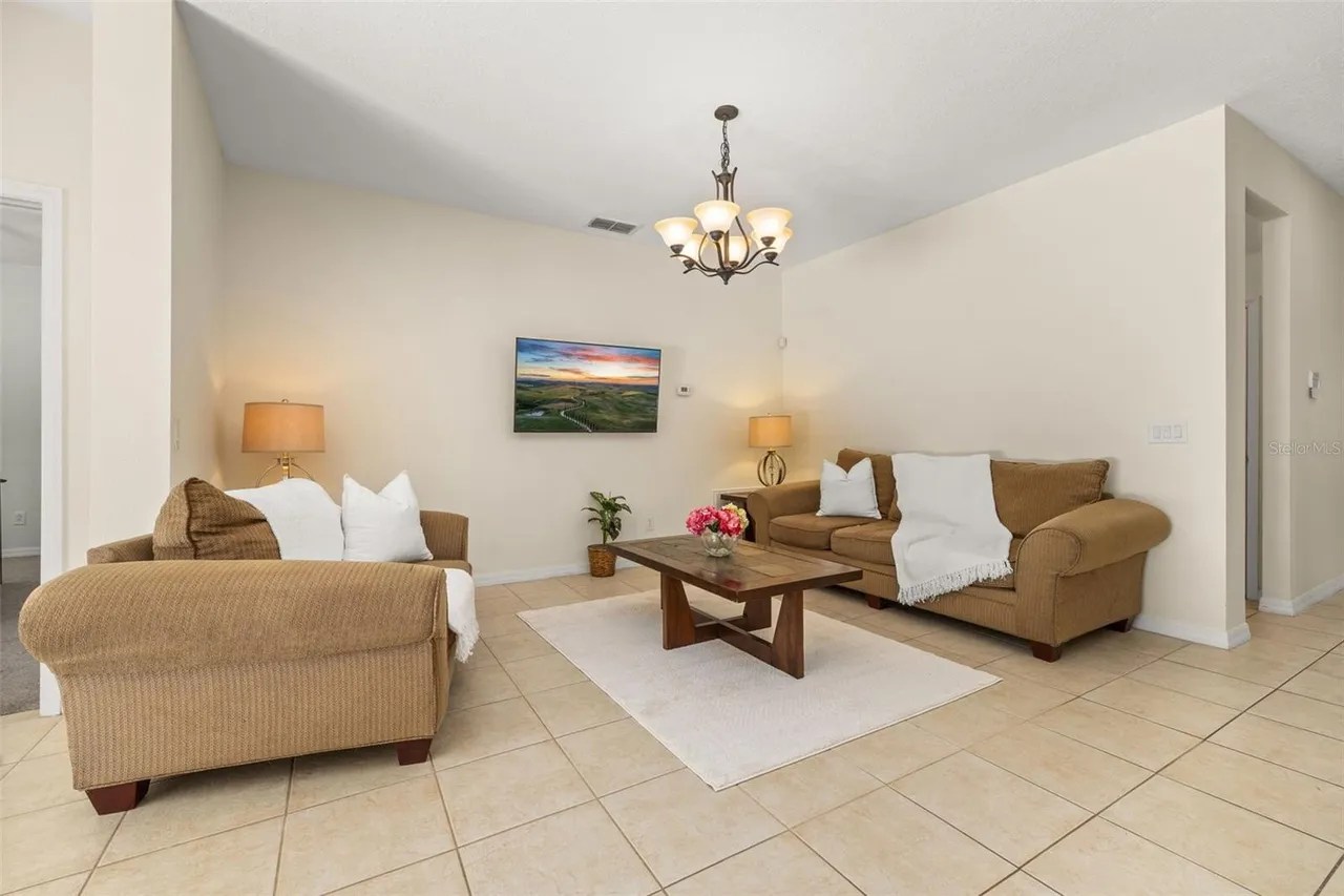 Stunning 5 Bed Villa For Sale In Davenport Florida USA