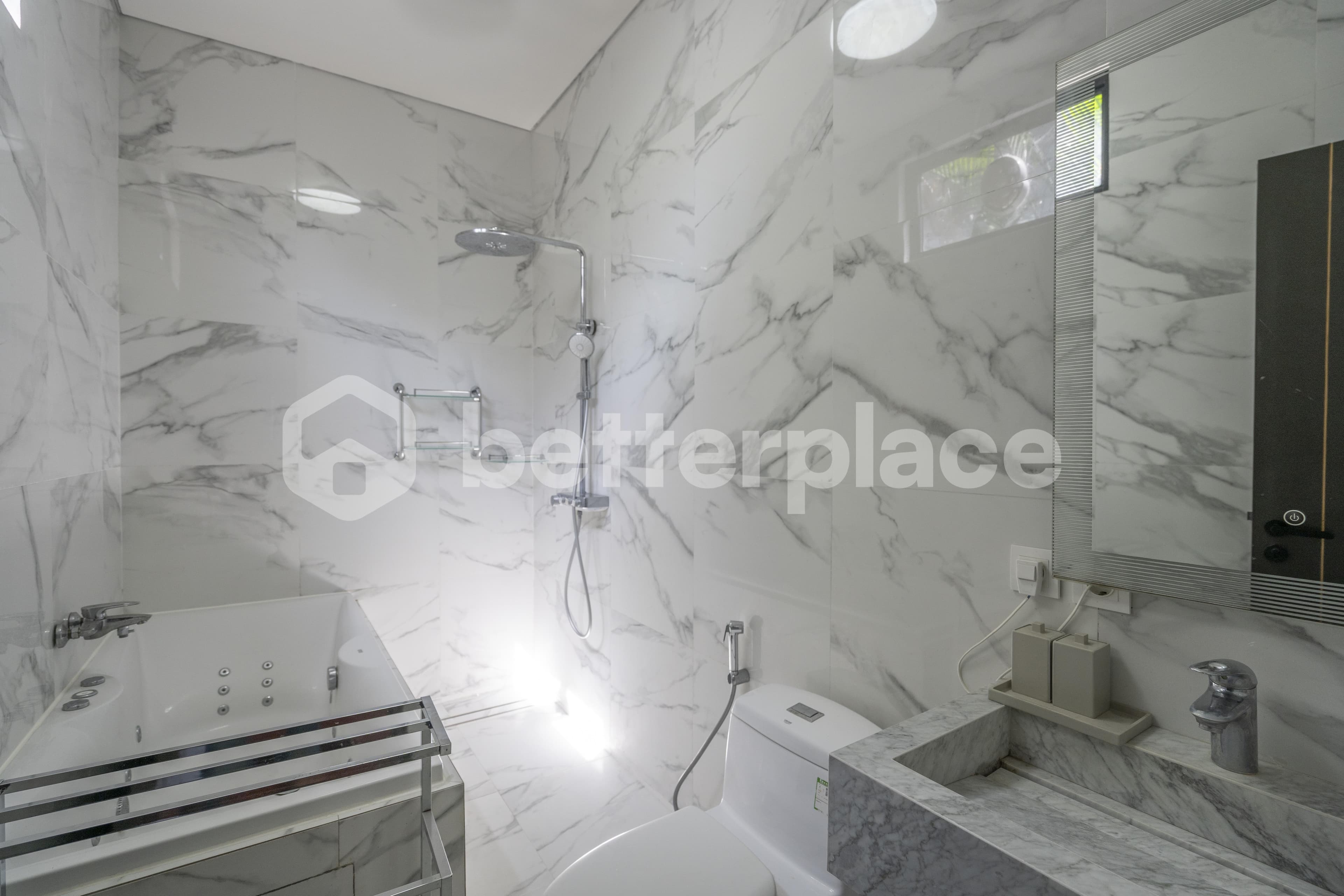 Modern 3 Bedroom Villa in Kerobokan, A Great Investment Opportunity