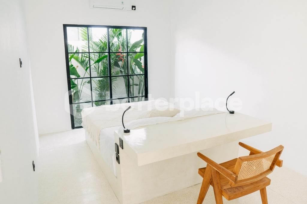 Bali Investment Gold: A Leasehold 3-Bed Villa with Promise of Luxe Living and Returns