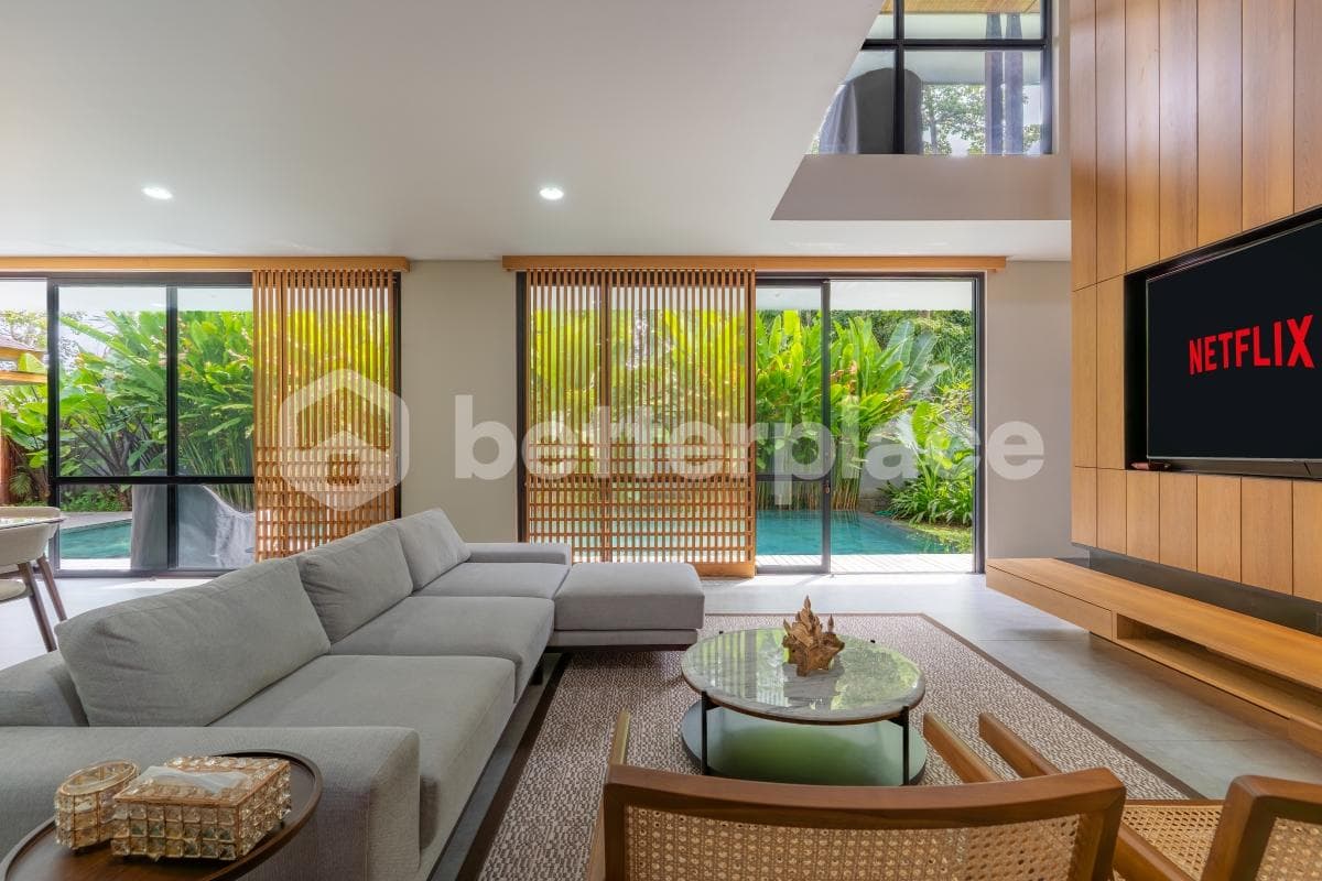 Luxury Modern Villa in Bukit Jimbaran 5 Bedrooms with Expansive Premium Residence