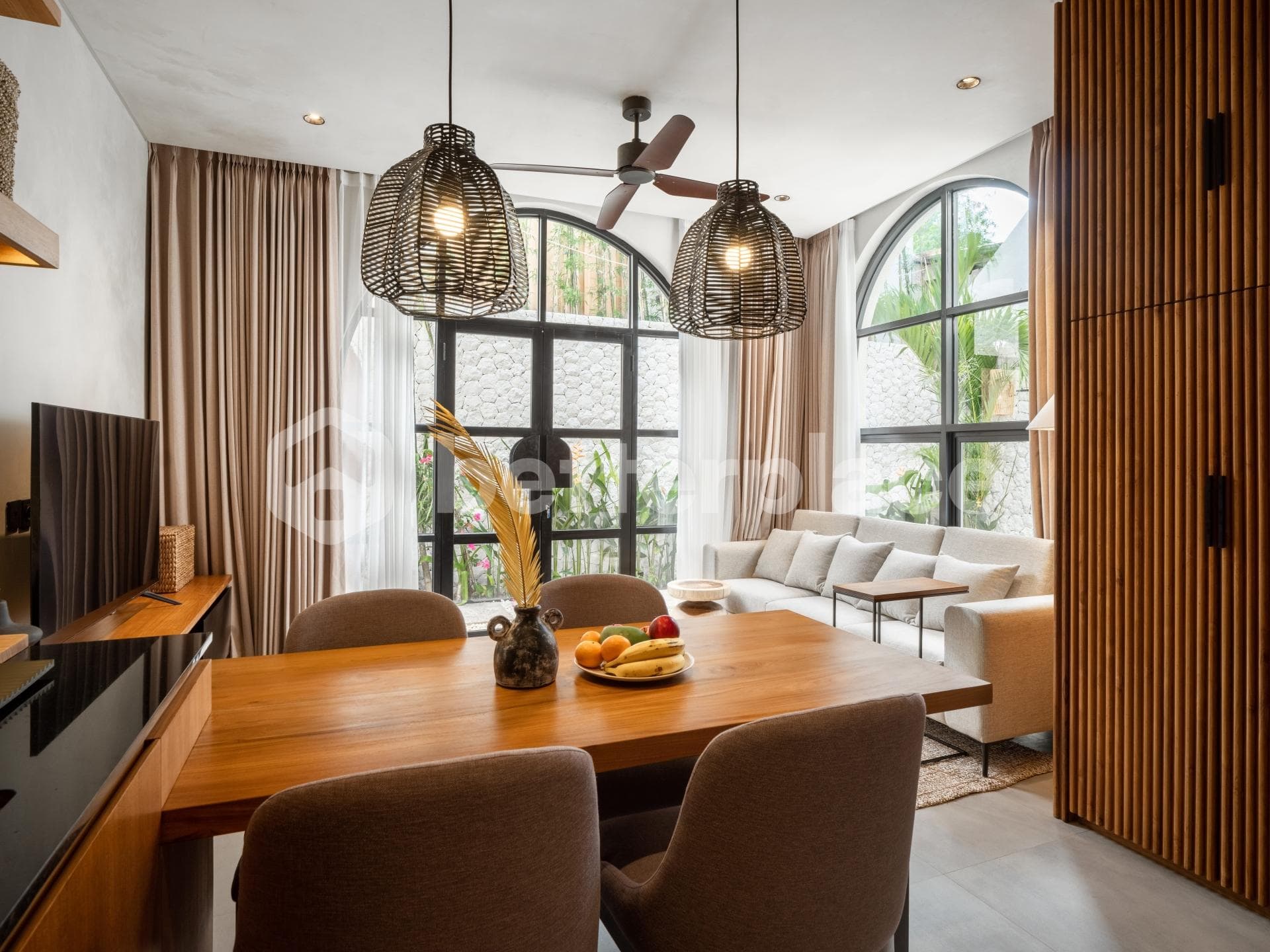 Premium Investment Villa in Bingin Offering Rooftop Plunge Pool, Designer Mediterranean Architecture, and a Rare Lease Until 2048 with Extension Option