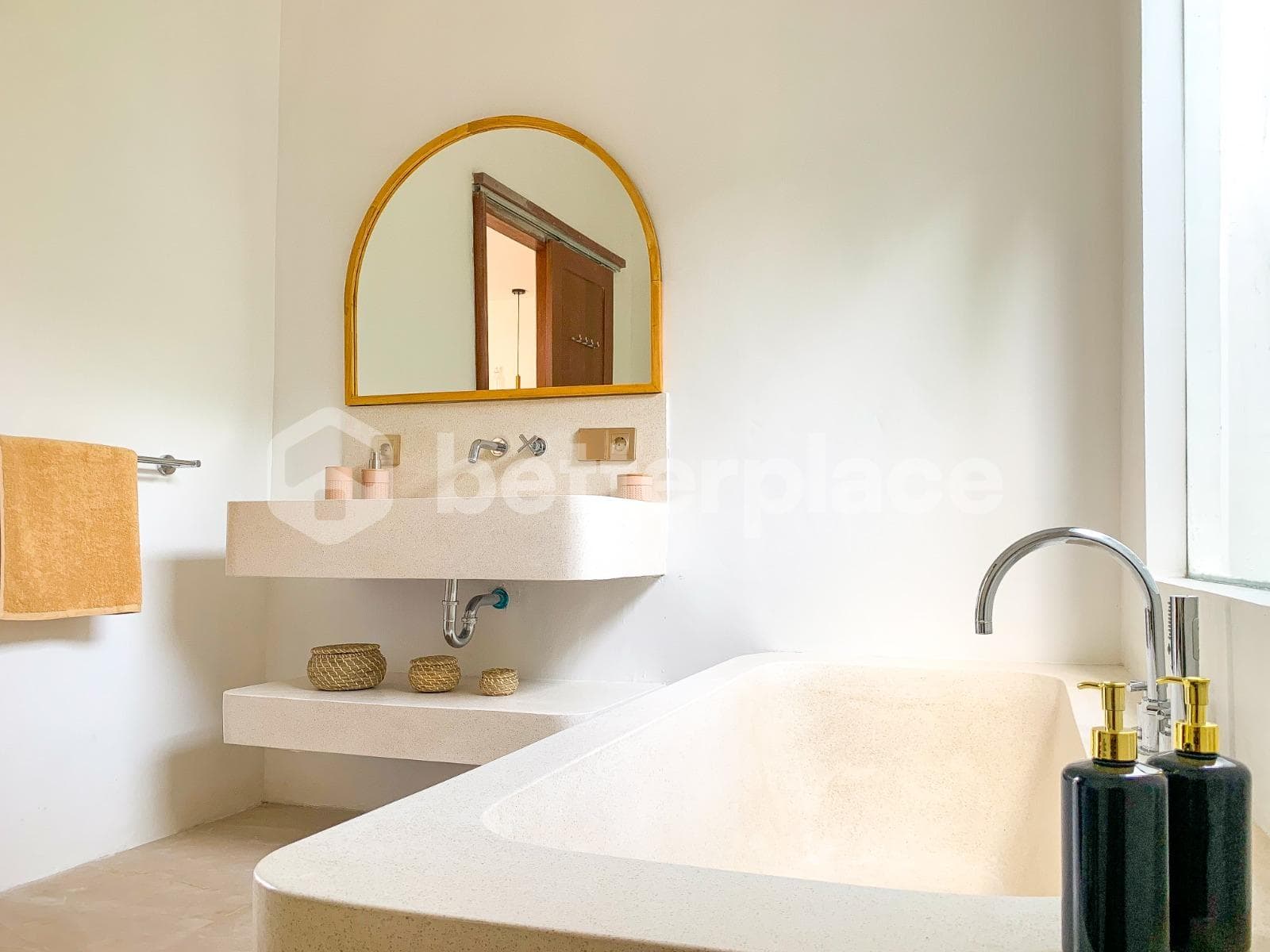 Charming Modern Villa in Kayu Tulang, Canggu 1 Bedroom Investment Opportunity