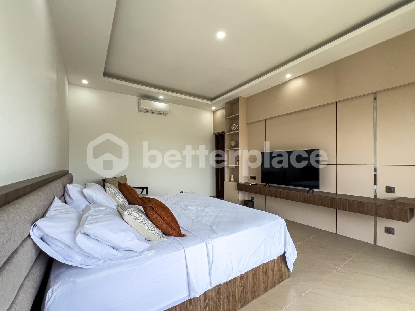 Modern 3 Bedroom Villa in Seminyak – Saraswati Premium Leasehold Investment in Bali’s Lifestyle Hub