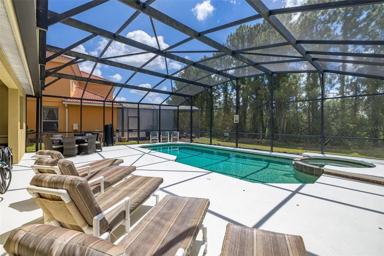 Stunning 5 Bed Villa For Sale In Davenport Florida USA