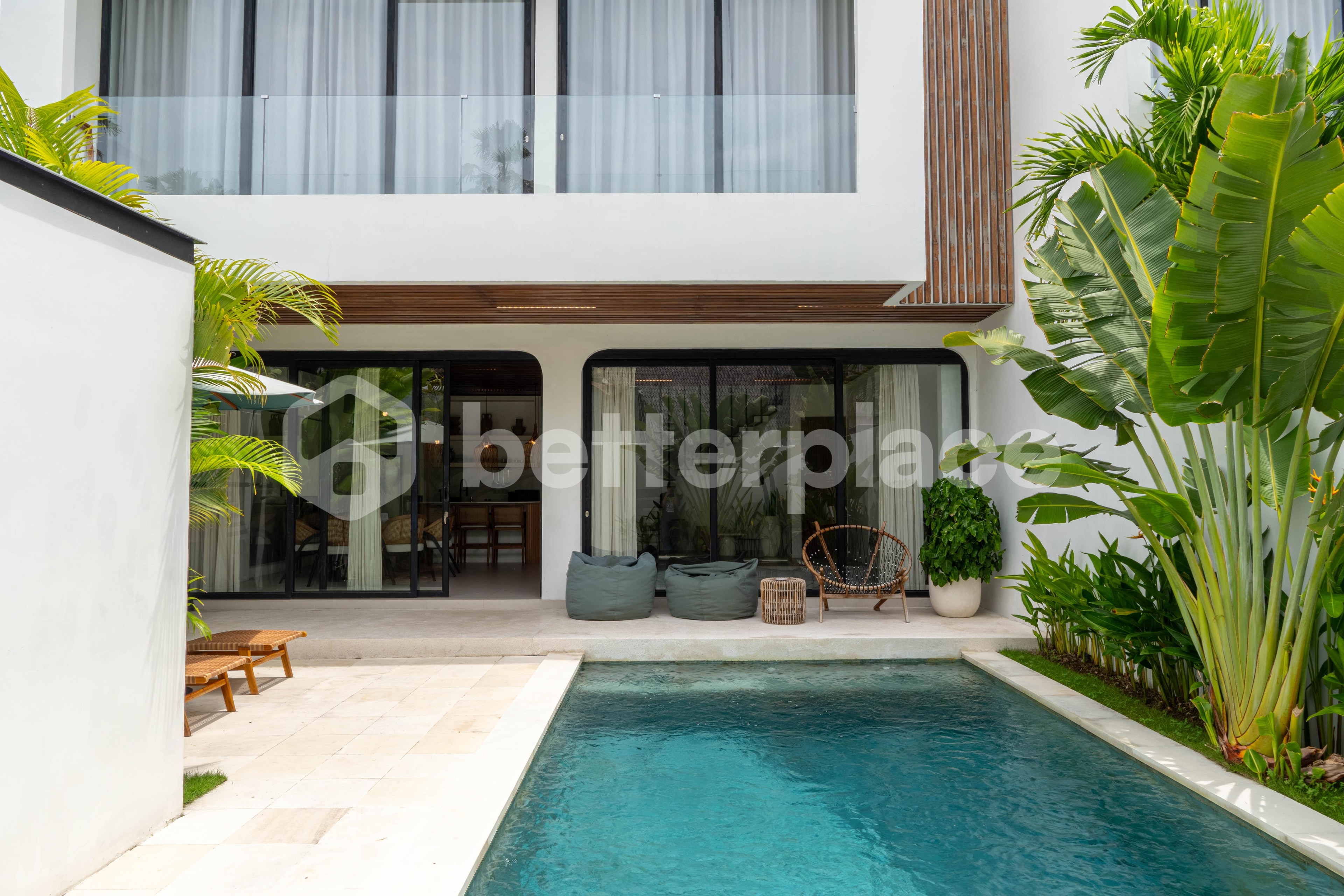 Modern Leasehold Living on Nelayan, Batu Bolong, A 3 Bedroom Villa Investment in the Heart of Canggu