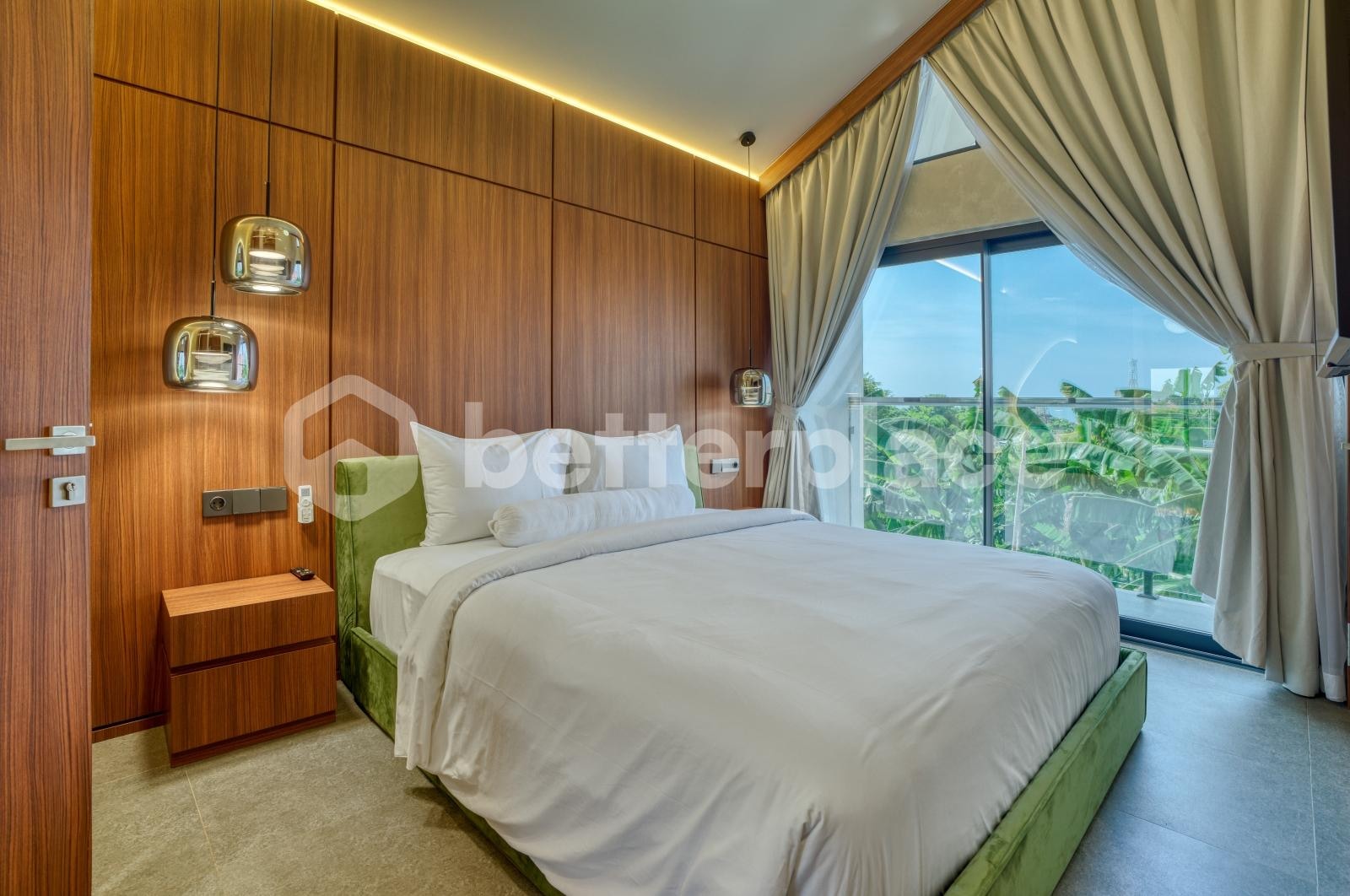 Coastal Sophistication Redefined: Turnkey Living Steps from Ungasan’s Celebrated Coastline