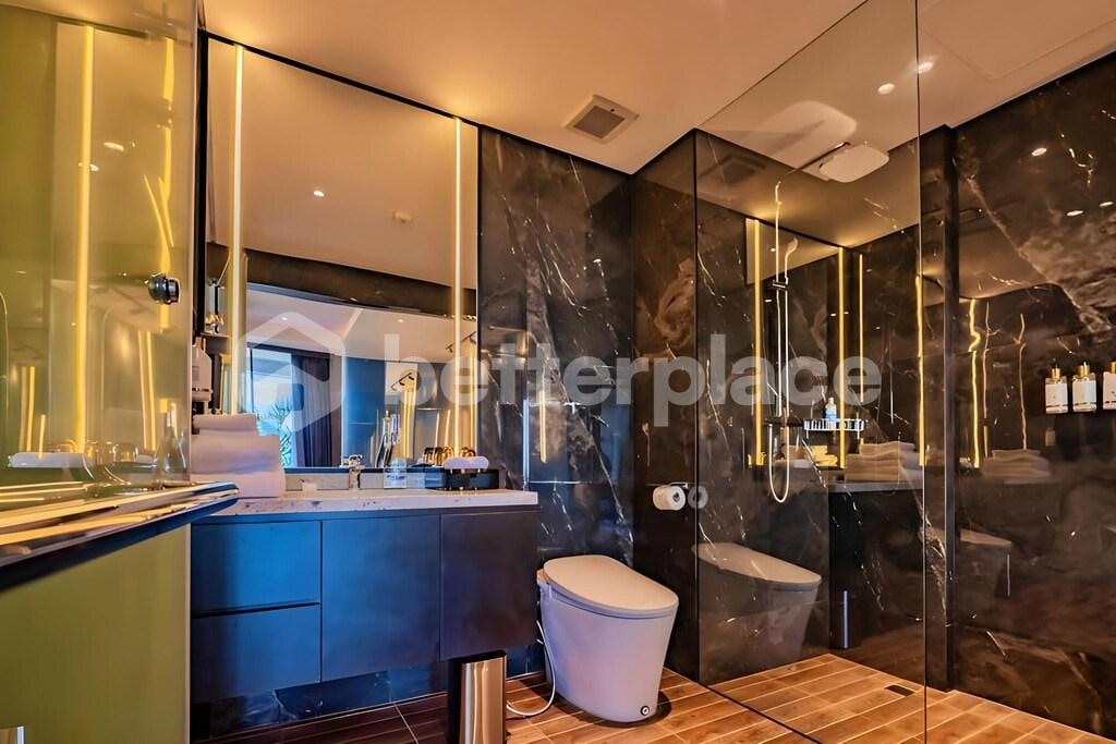 Exceptional Umalas Leasehold Apartment with Fully Furnished 60 sqm Interior, Panoramic Rooftop Infinity Pool, Premium Wellness Amenities & Long-Term Investment Appeal