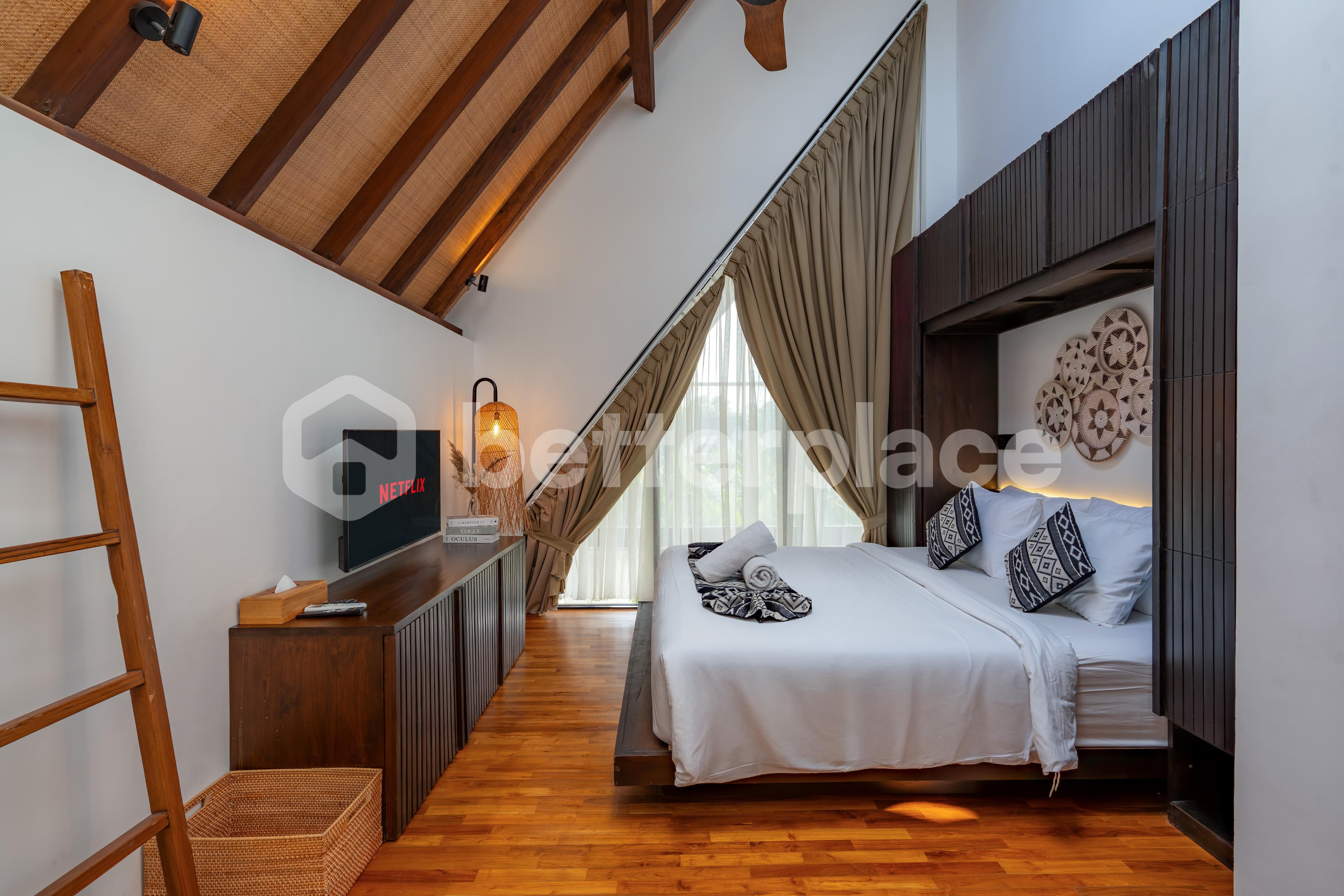 Tropical Glass Retreat — 2BR Leasehold Villa in Kerobokan