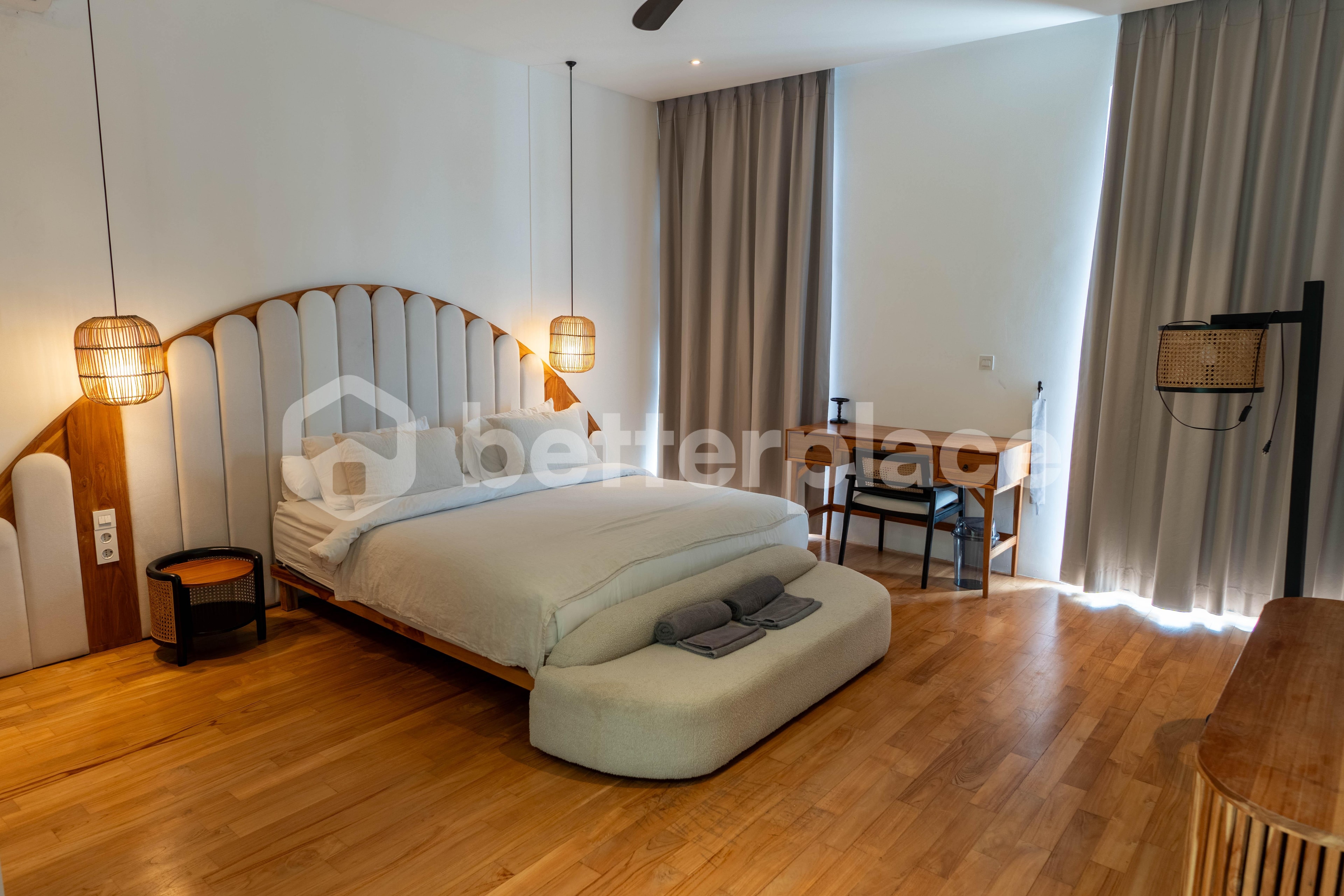 Modern Leasehold Living on Nelayan, Batu Bolong, A 3 Bedroom Villa Investment in the Heart of Canggu