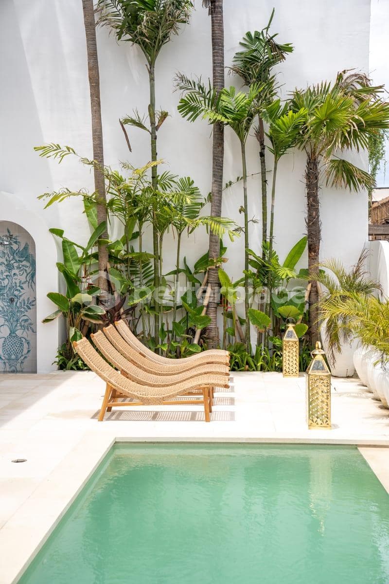 Two Bedroom Villa + Apartment in Uluwatu with Stunning Ocean & Sunset Views