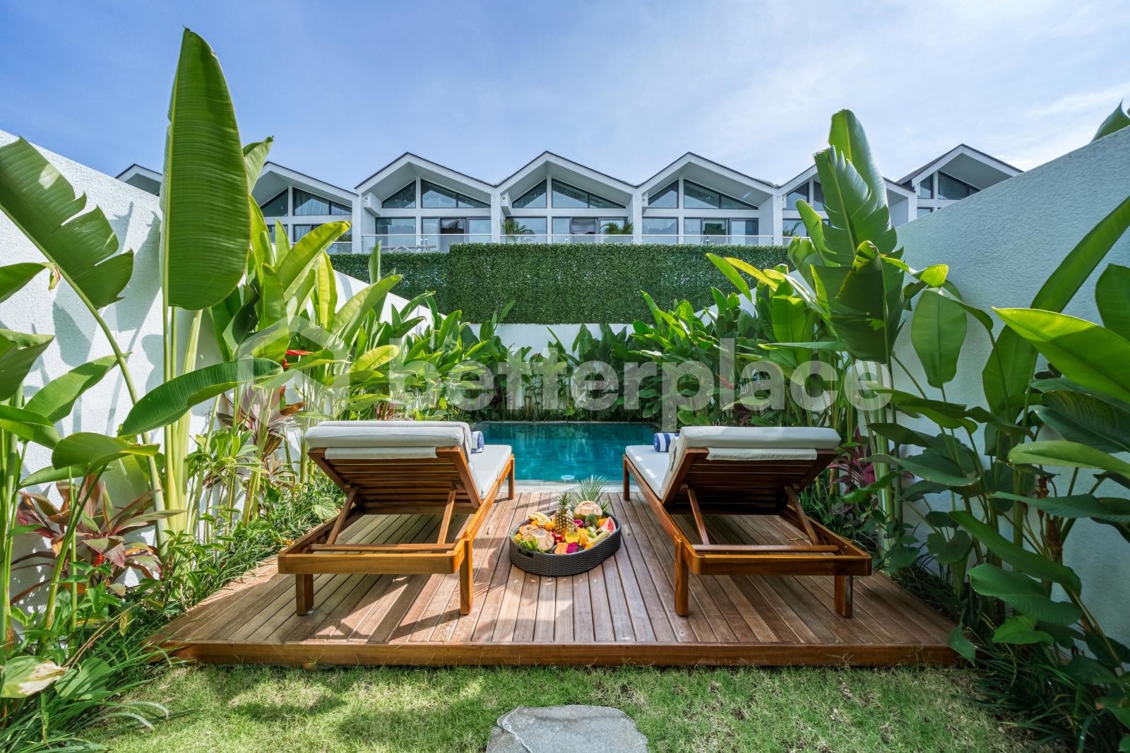 Coastal Sophistication Redefined: Turnkey Living Steps from Ungasan’s Celebrated Coastline