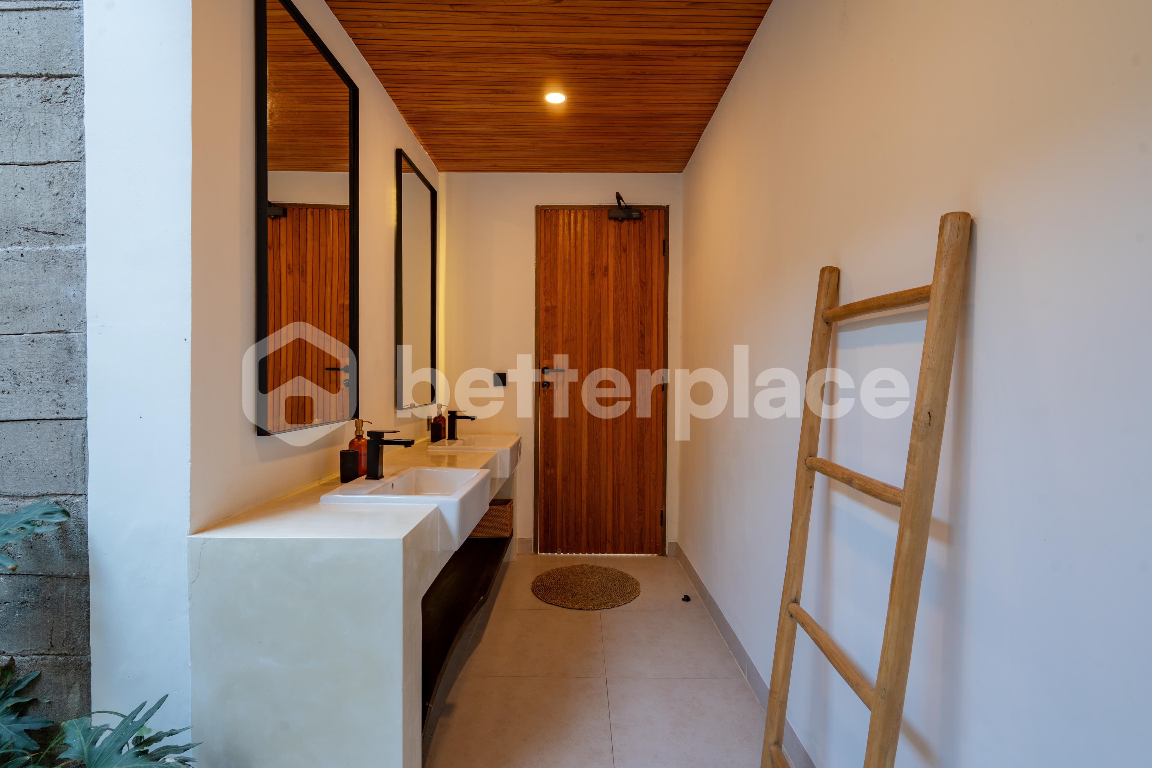 Tropical Glass Retreat — 2BR Leasehold Villa in Kerobokan
