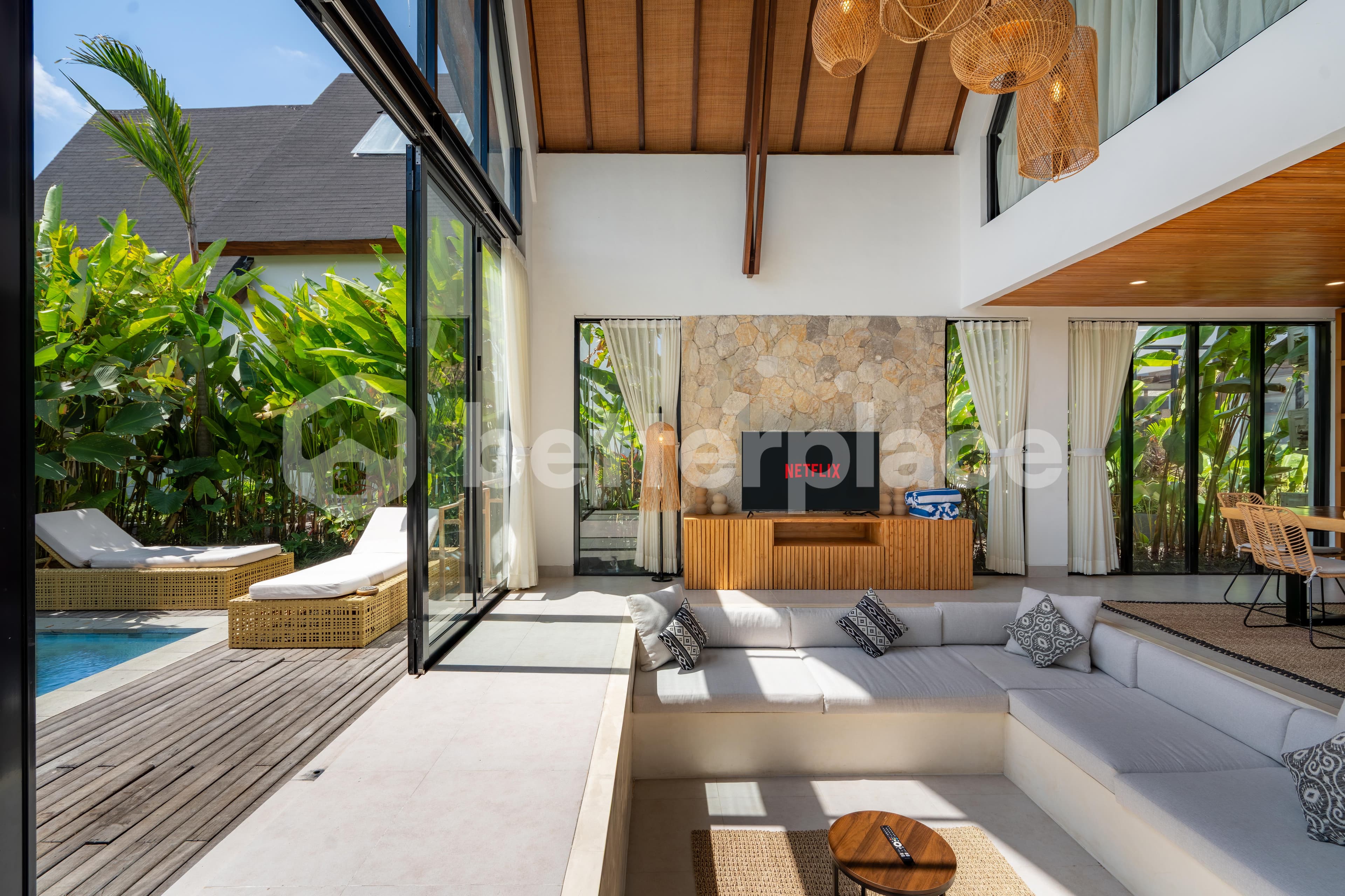 Tropical Glass Retreat — 2BR Leasehold Villa in Kerobokan