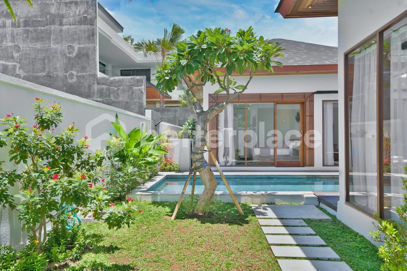 Freehold 2 Bedroom Villa in Ungasan – 10 Minutes to the Beach