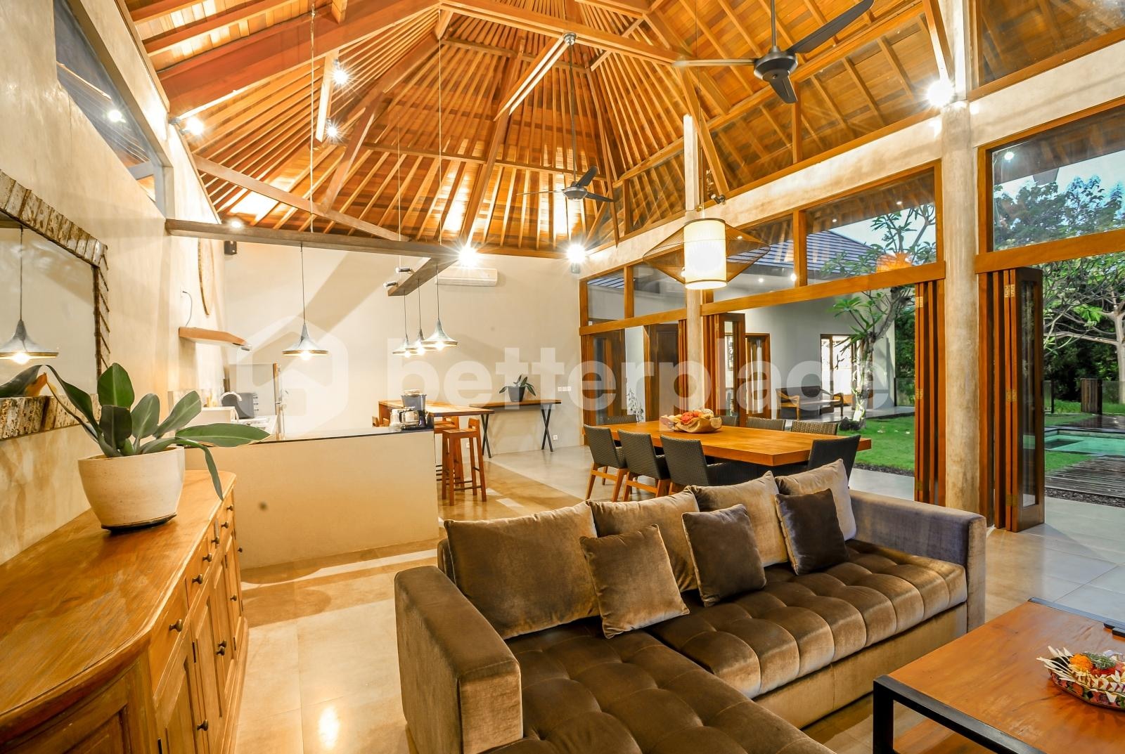 Twin-Pavilion Retreat in Peaceful Cepaka — Master Suite, Guest Wing, Infinity Edge Pool & Manicured Lawn