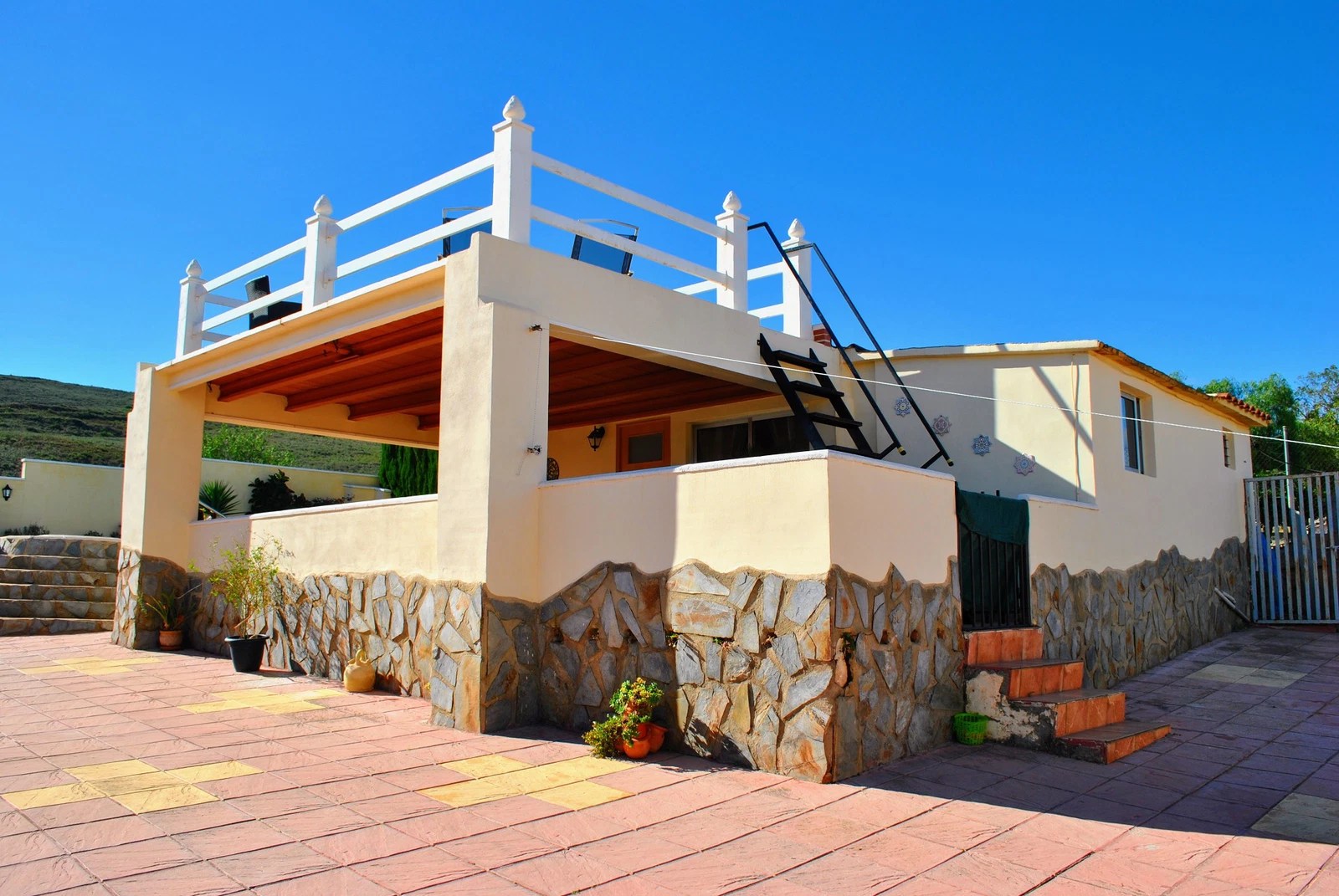 Stunning 6 Bed Villa & Casita For Sale in Turis Valencia Spain