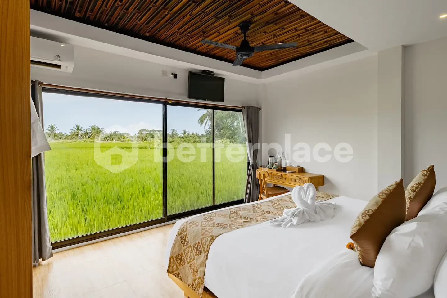Serene 3 Bedroom Villa in Ubud with Stunning Views and Prime Location