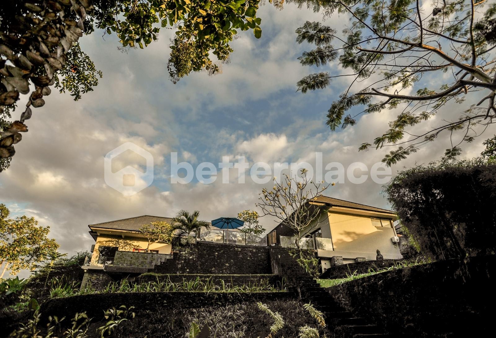 Twin-Pavilion Retreat in Peaceful Cepaka — Master Suite, Guest Wing, Infinity Edge Pool & Manicured Lawn